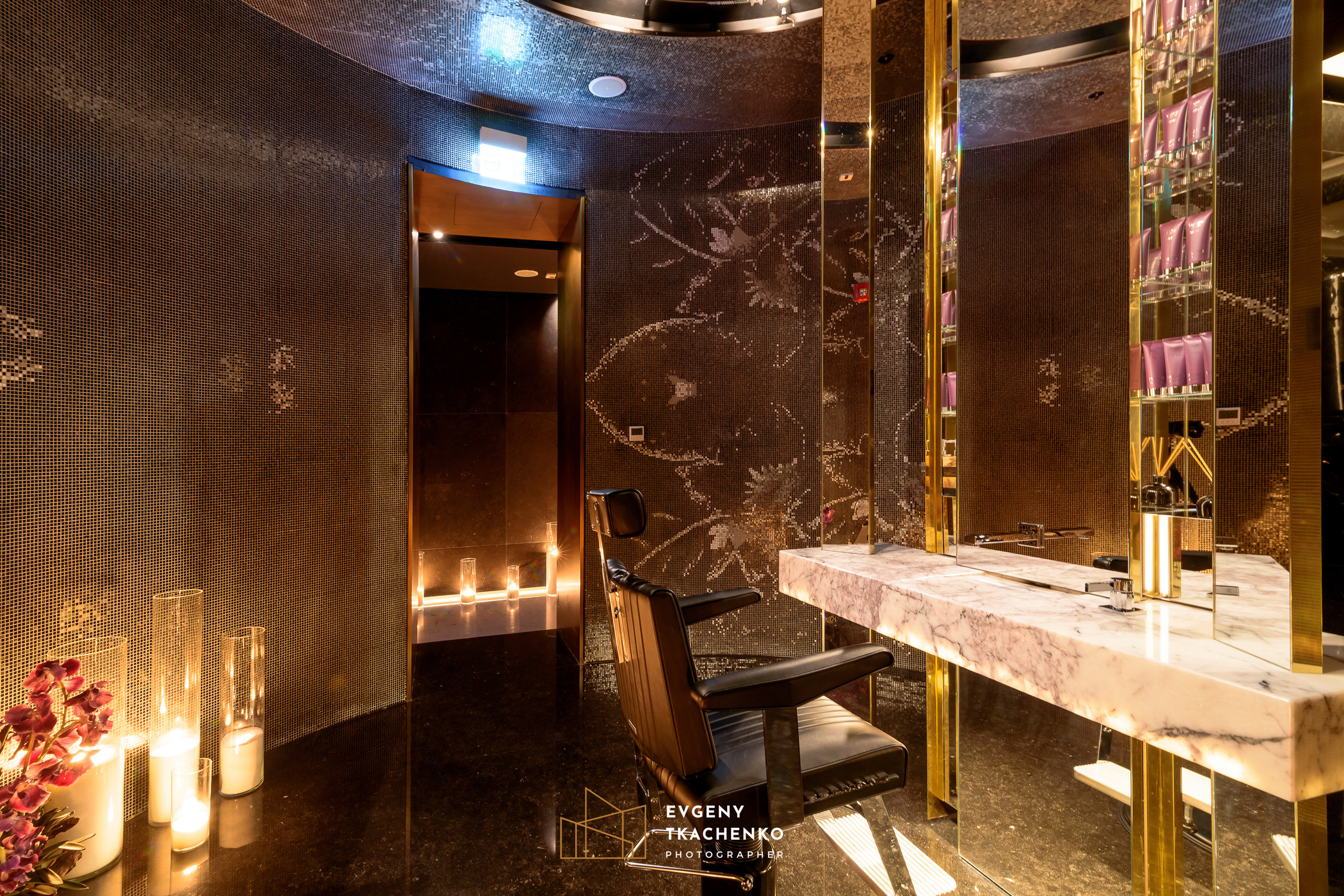 Ресторан «Selfie». Архитектурный и интерьерный фотограф в Казахстане