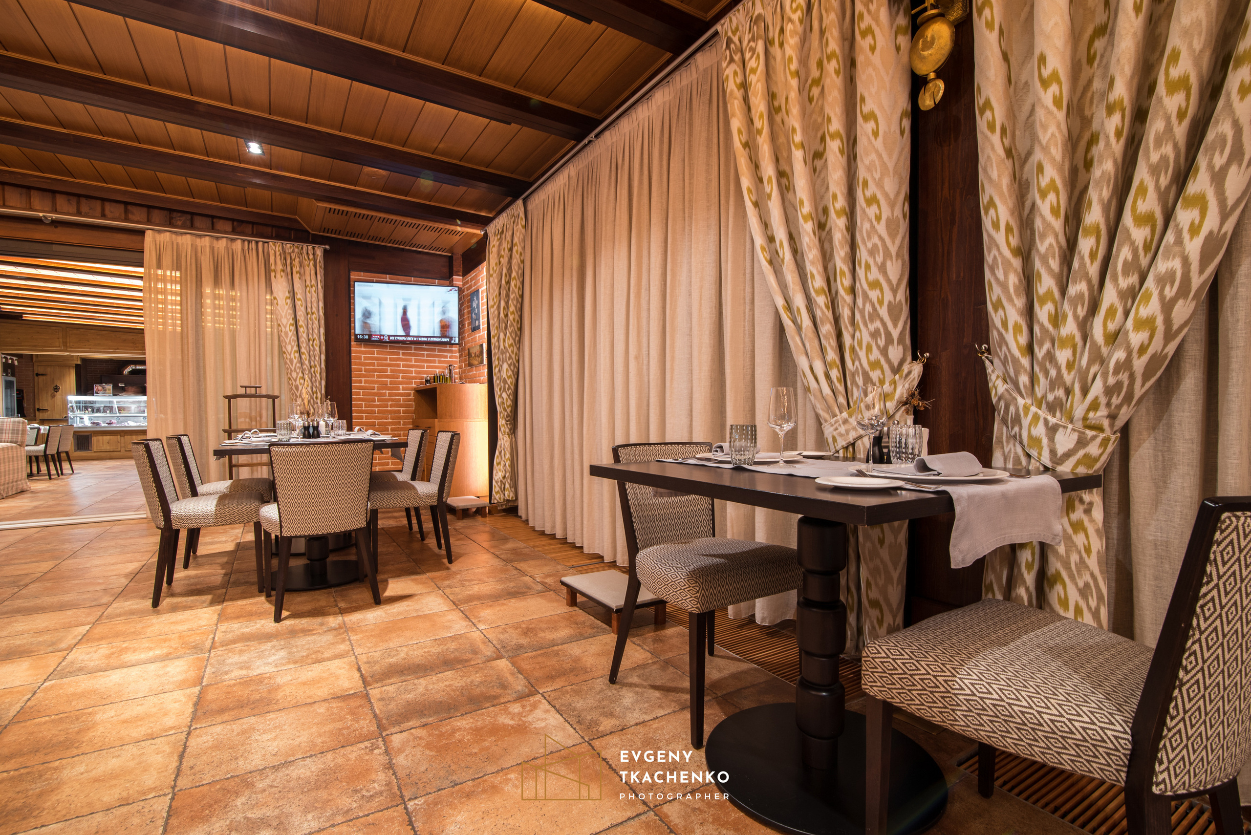 Ресторан «Lugano». Архитектурный и интерьерный фотограф в Казахстане