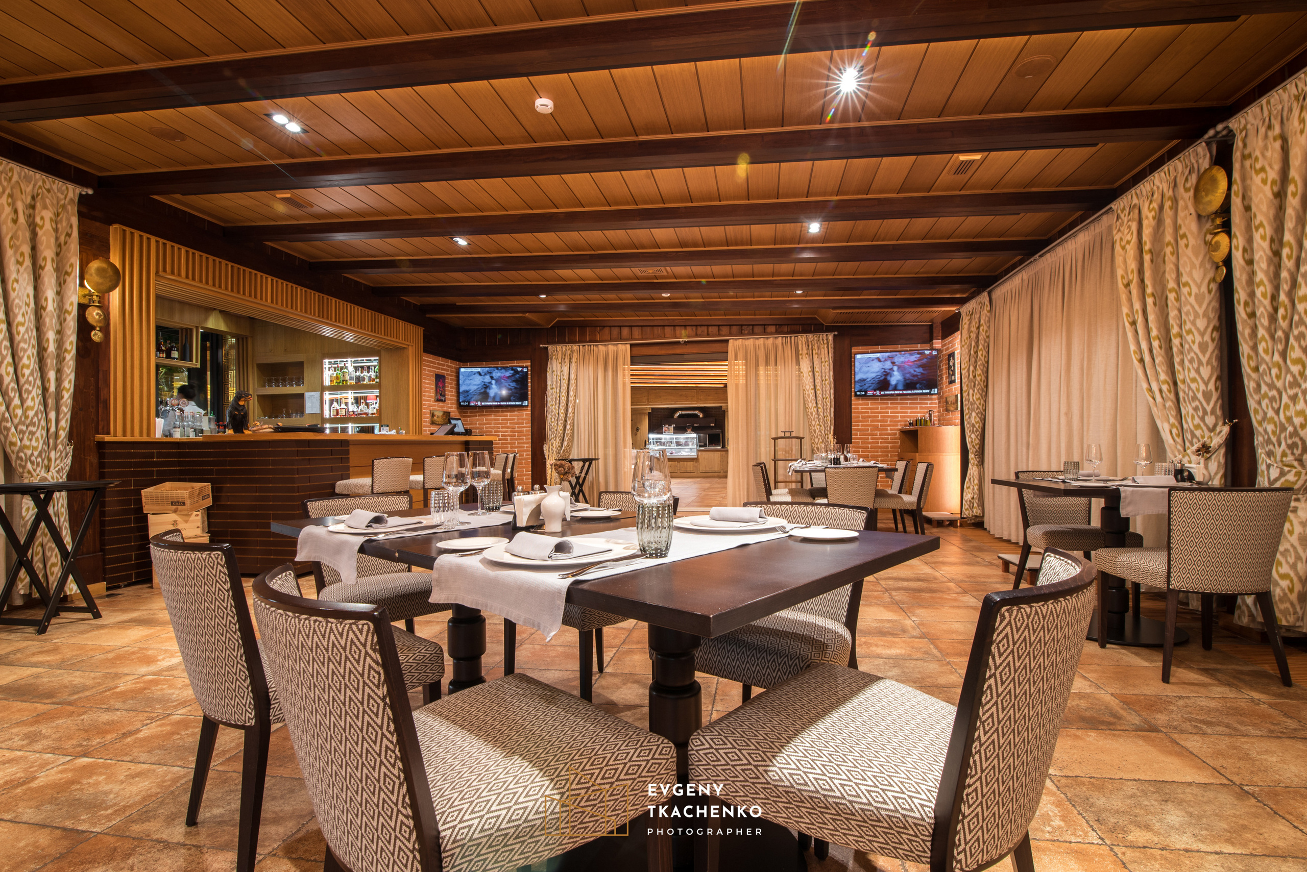 Ресторан «Lugano». Архитектурный и интерьерный фотограф в Казахстане