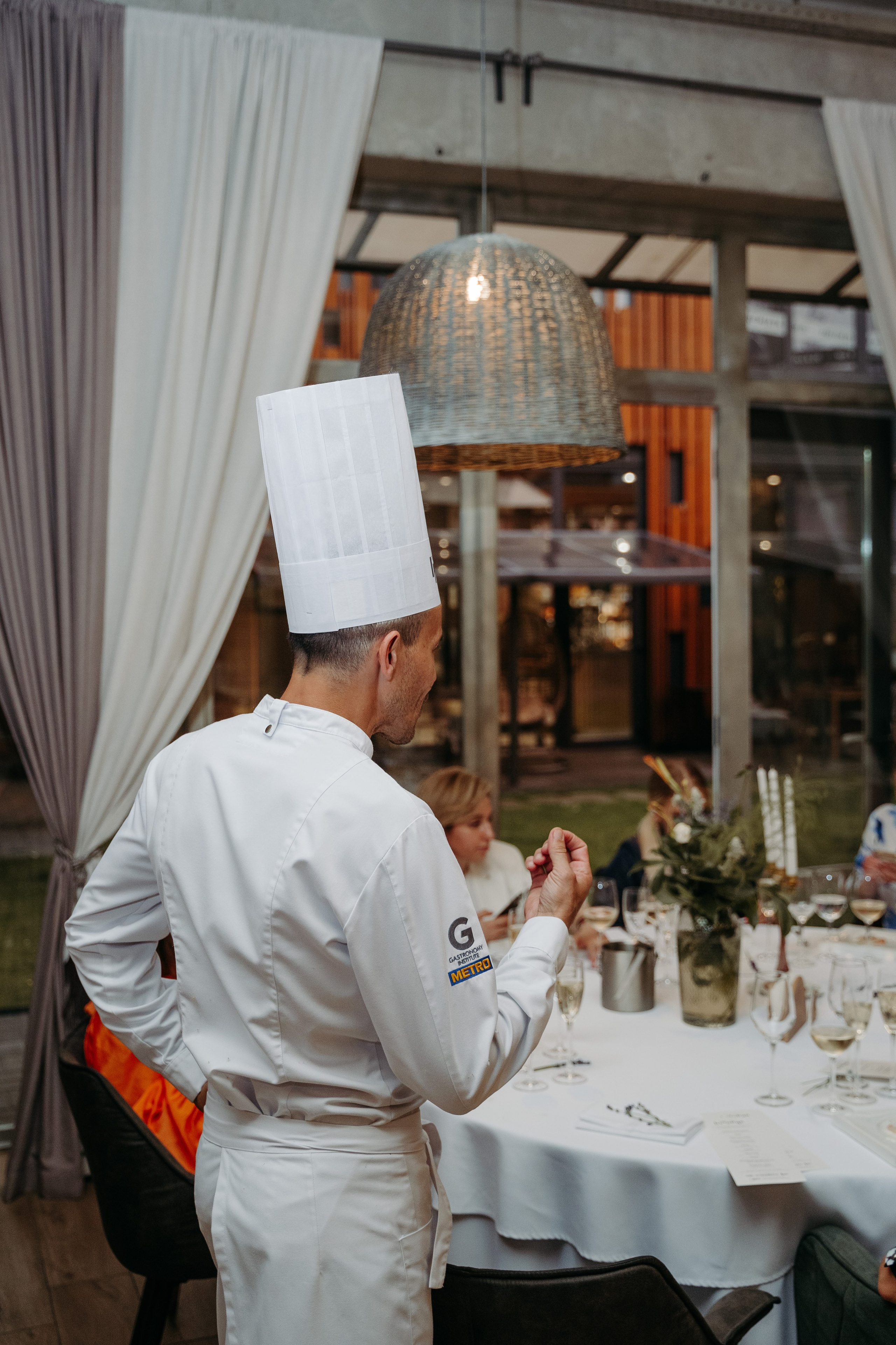 Открытый ужин с Mishlen Шеф Поварами. Репортажный и свадебный фотограф в Москве Рая Небогатова