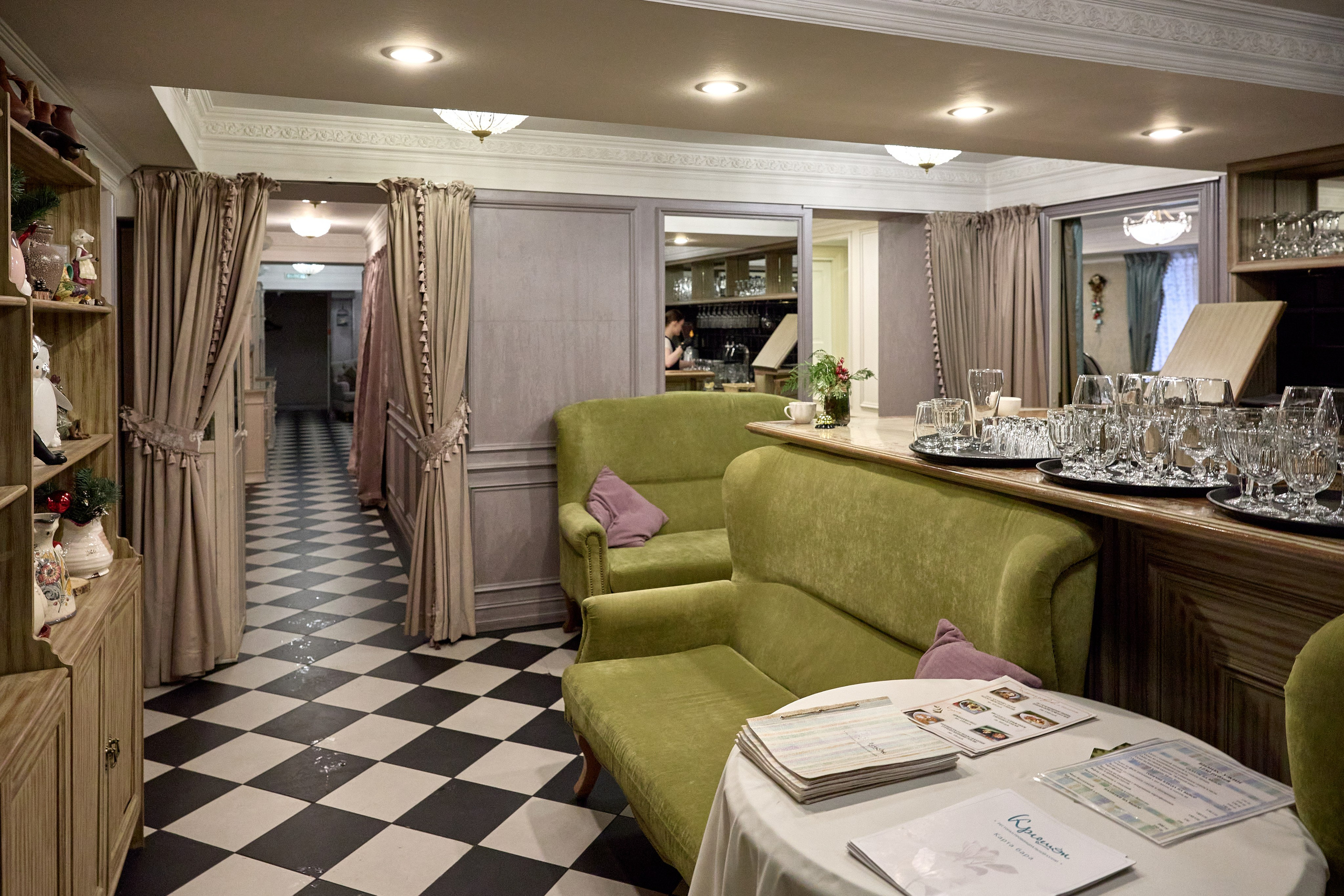 Ресторан «Крюшон». Предметный и репортажный фотограф Алексей Кротов