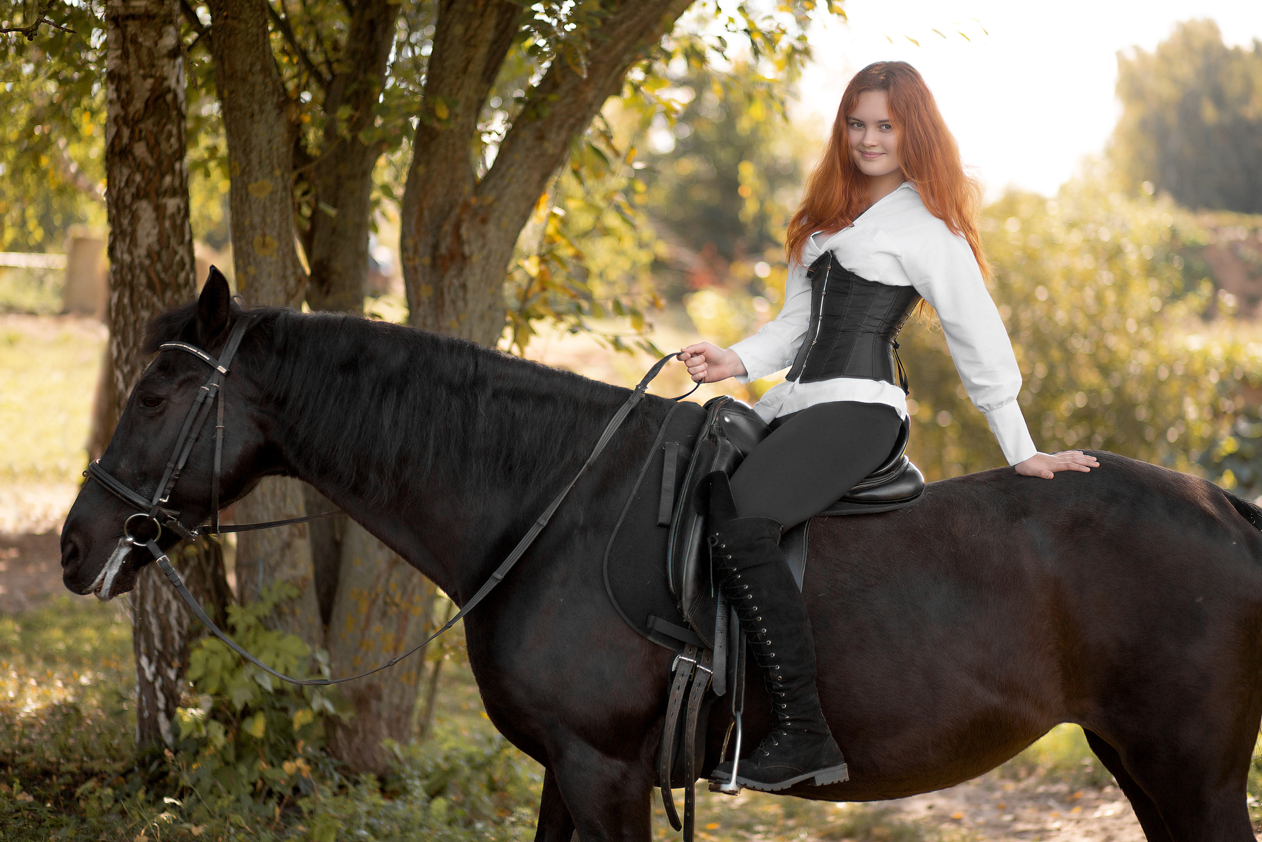 Юля и Жасмин. Фотосессия с лошадьми в Нижнем Новгороде
