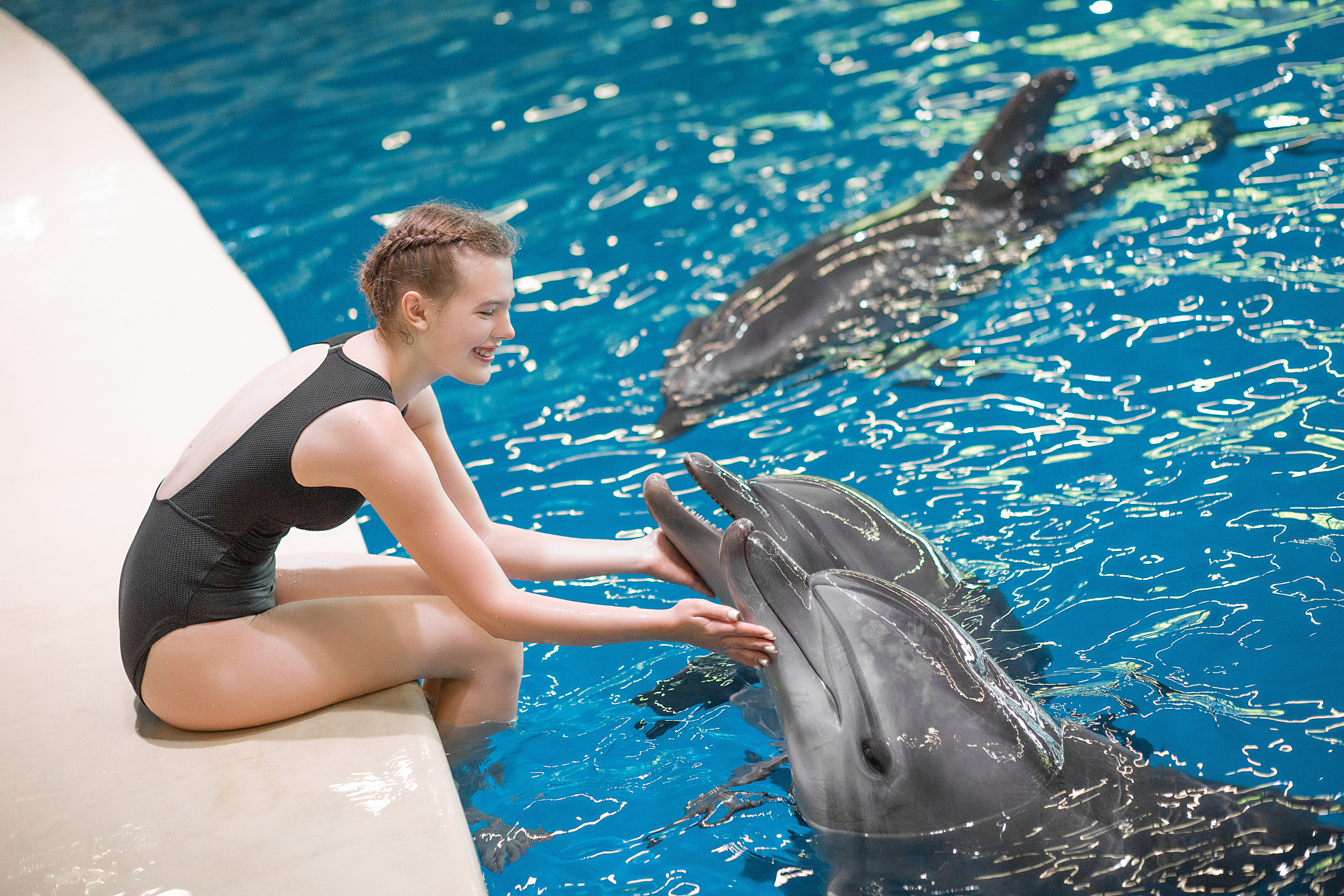 Фотосессия Сони с дельфинами. Фотосессия с лошадьми в Нижнем Новгороде