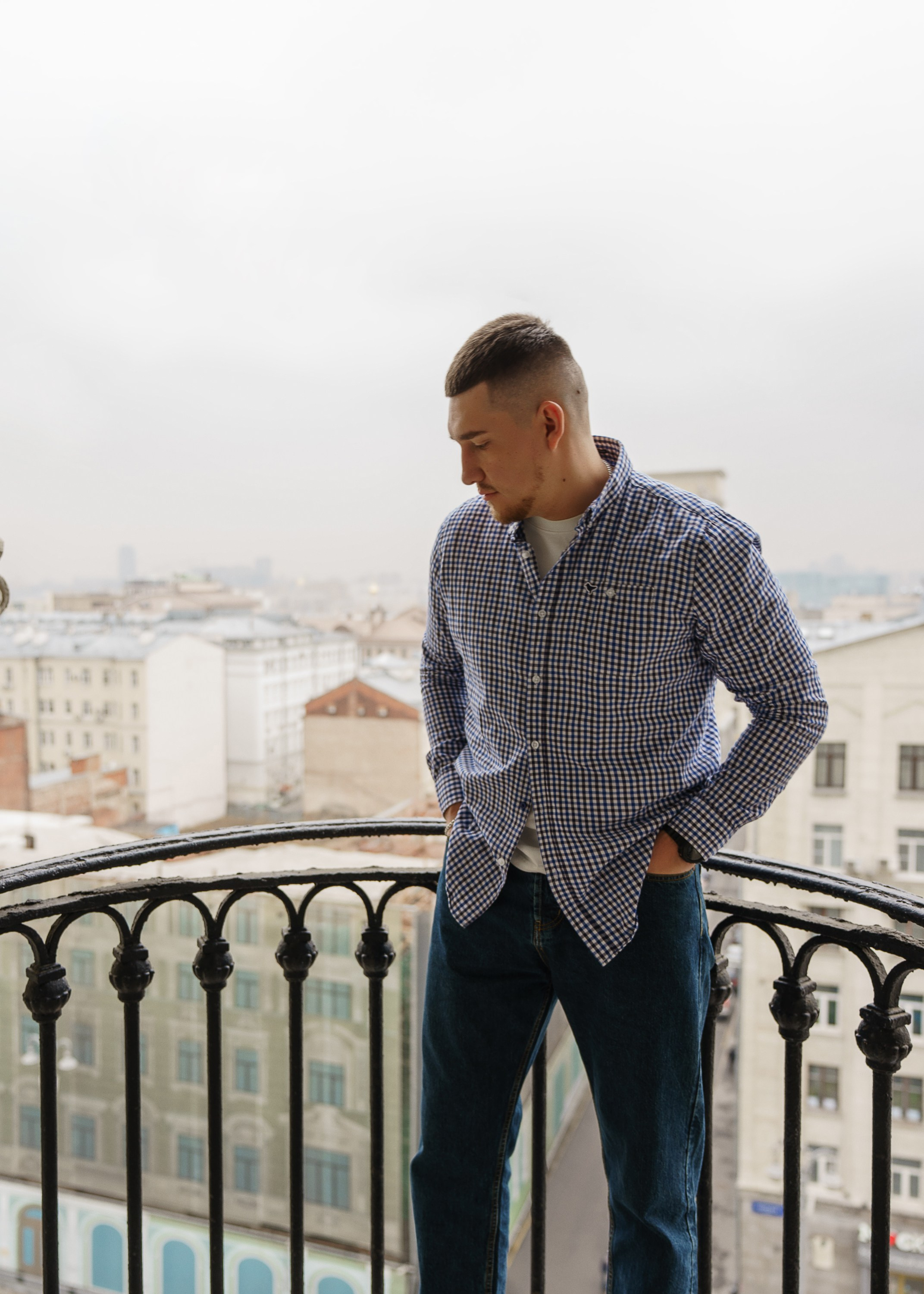 САША И ЛЕША. Женский портрет