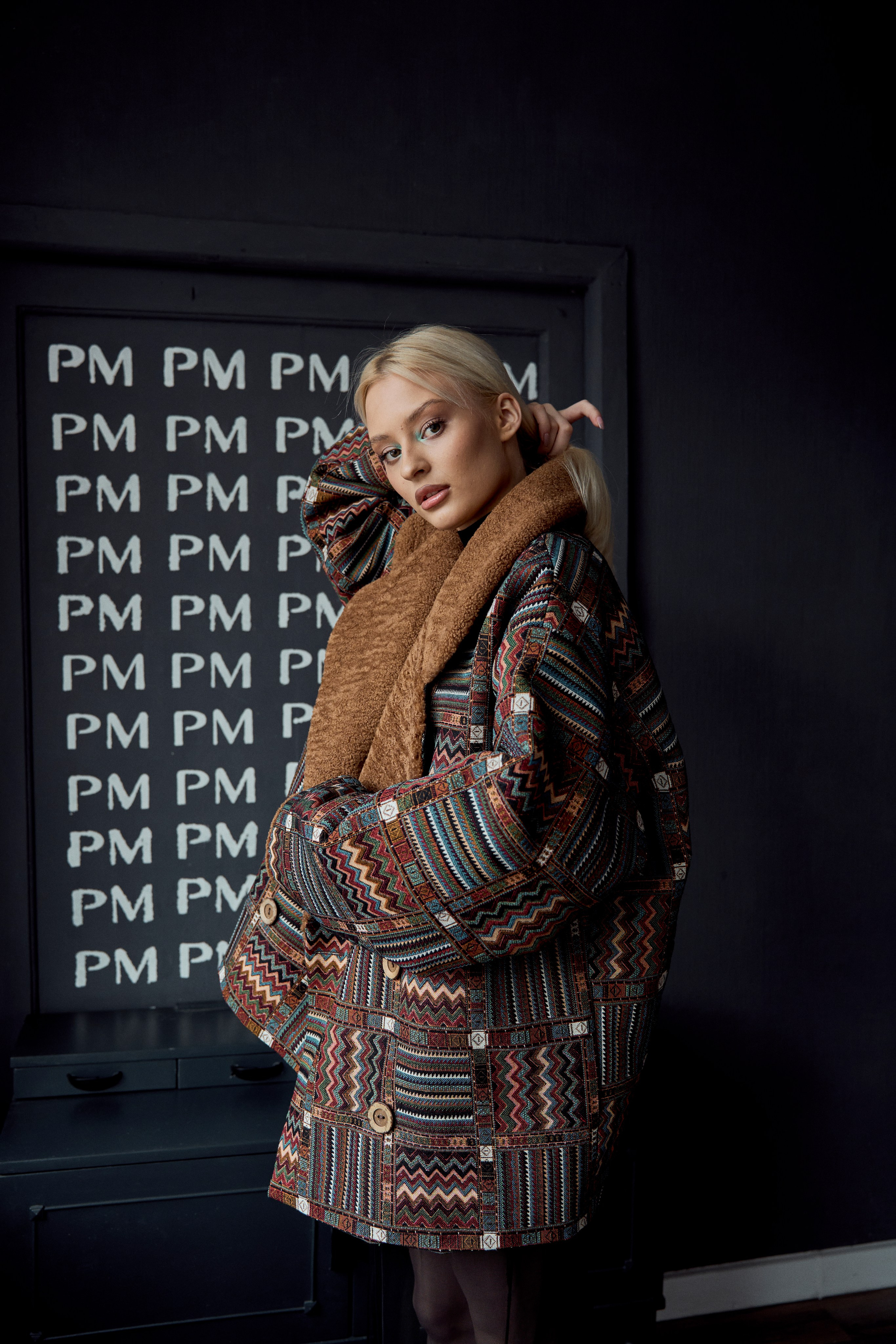 PROMEMORIES x 9:04 PM. Студийный фотограф в Екатеринбурге Бшари Заана