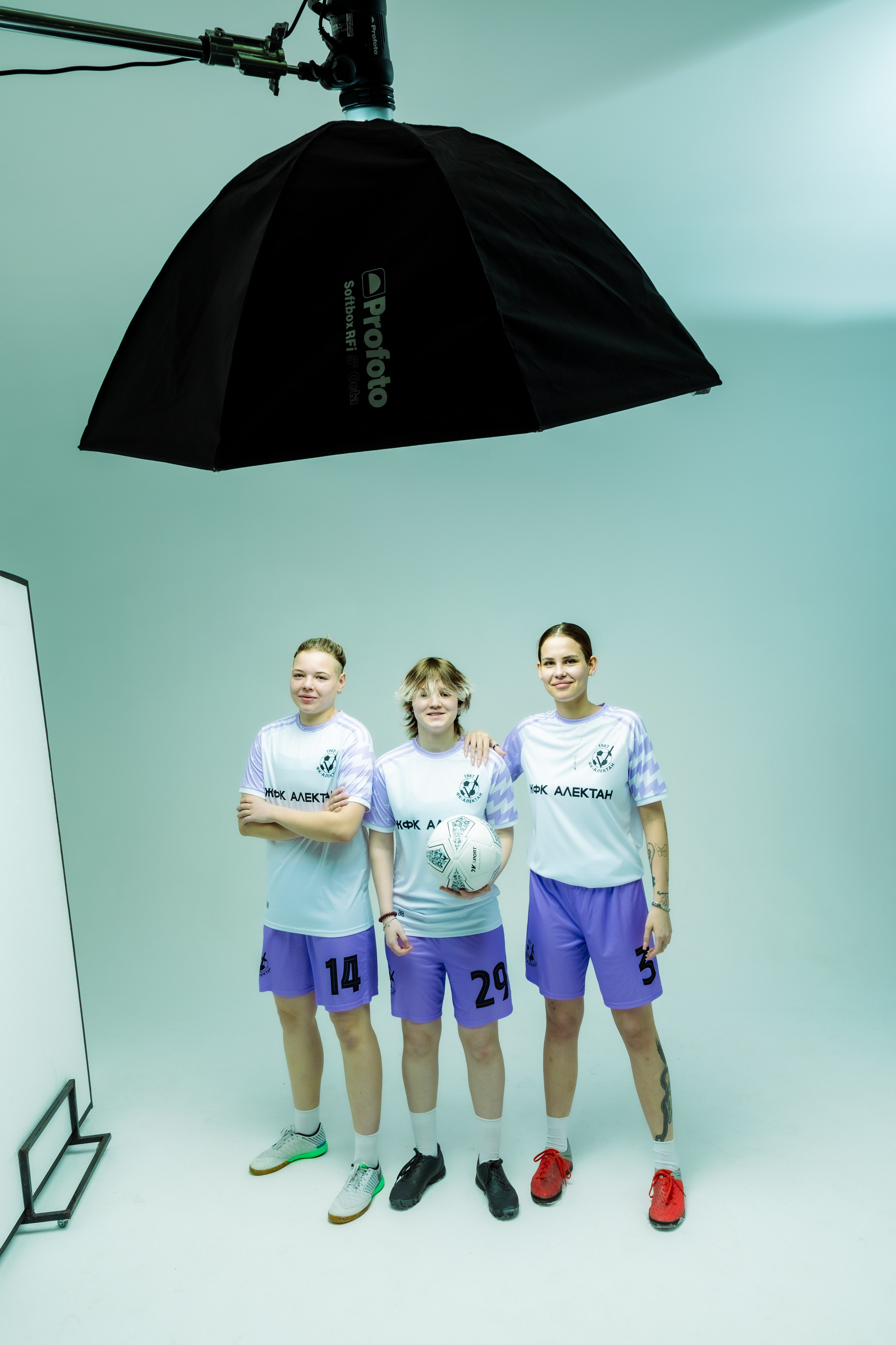 Портреты настоящих футболисток. Фотограф в Москве портреты | репортажи | спорт