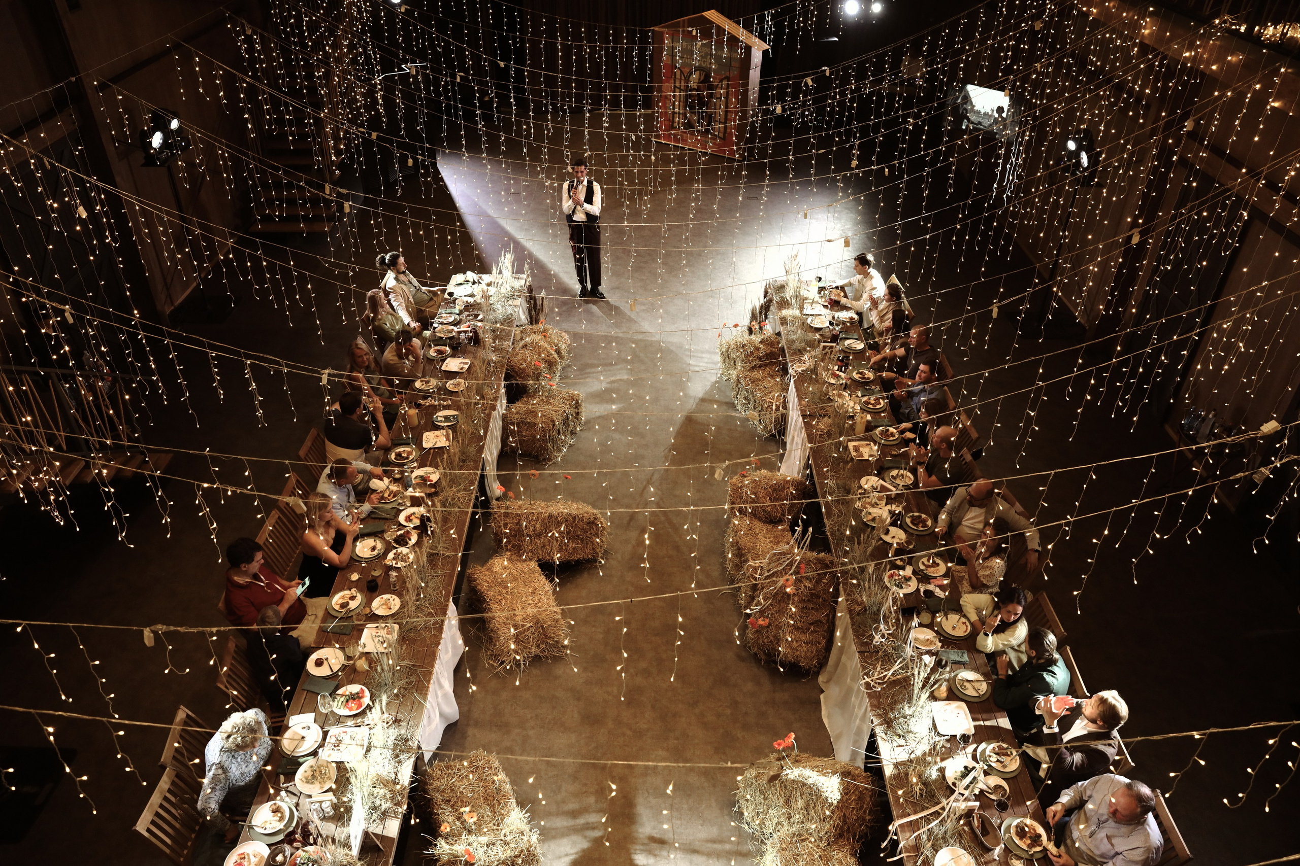 I & E. Anastasia Jes