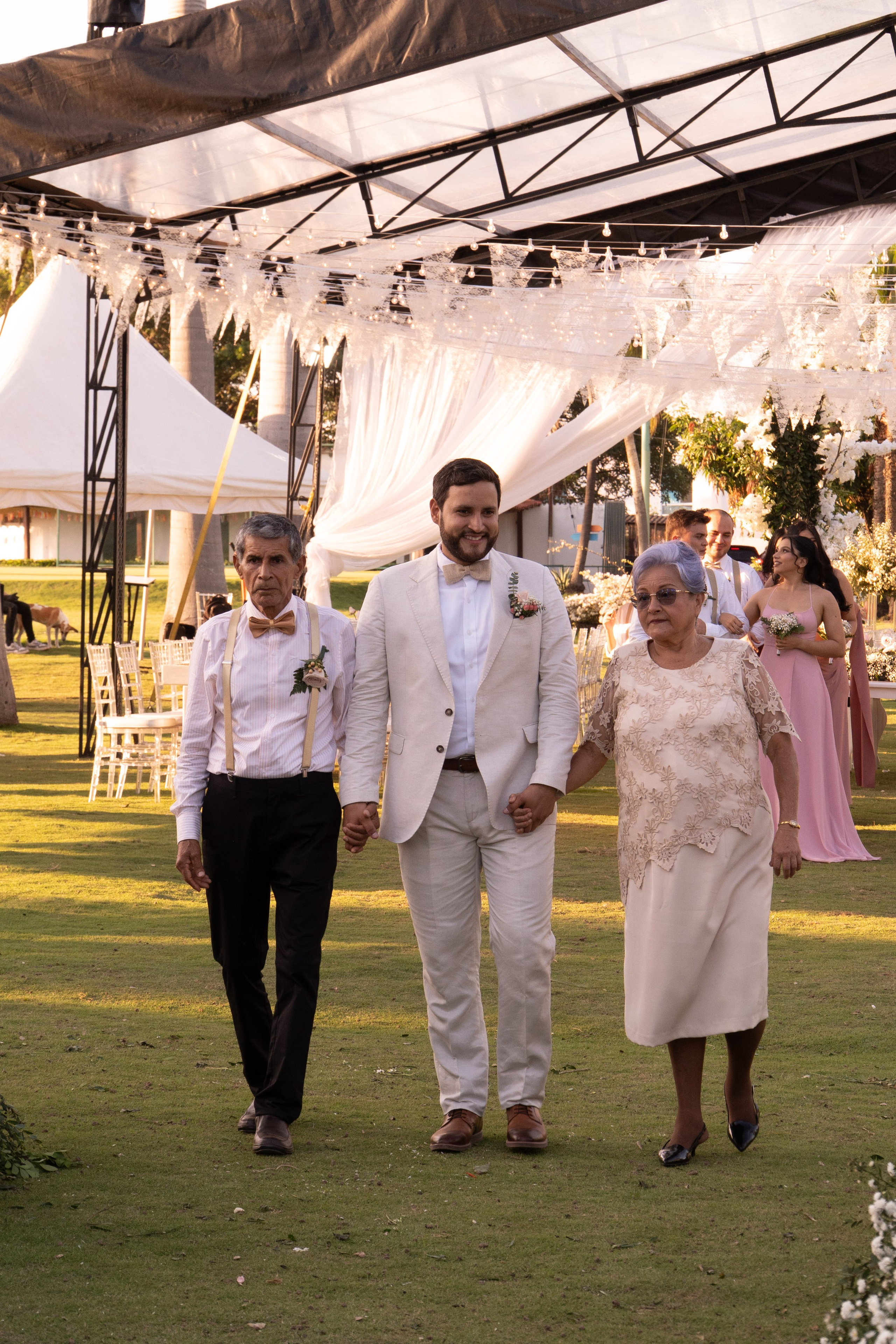 Carola & Gerson. Wedding Photographer in Barcelona and Medellin