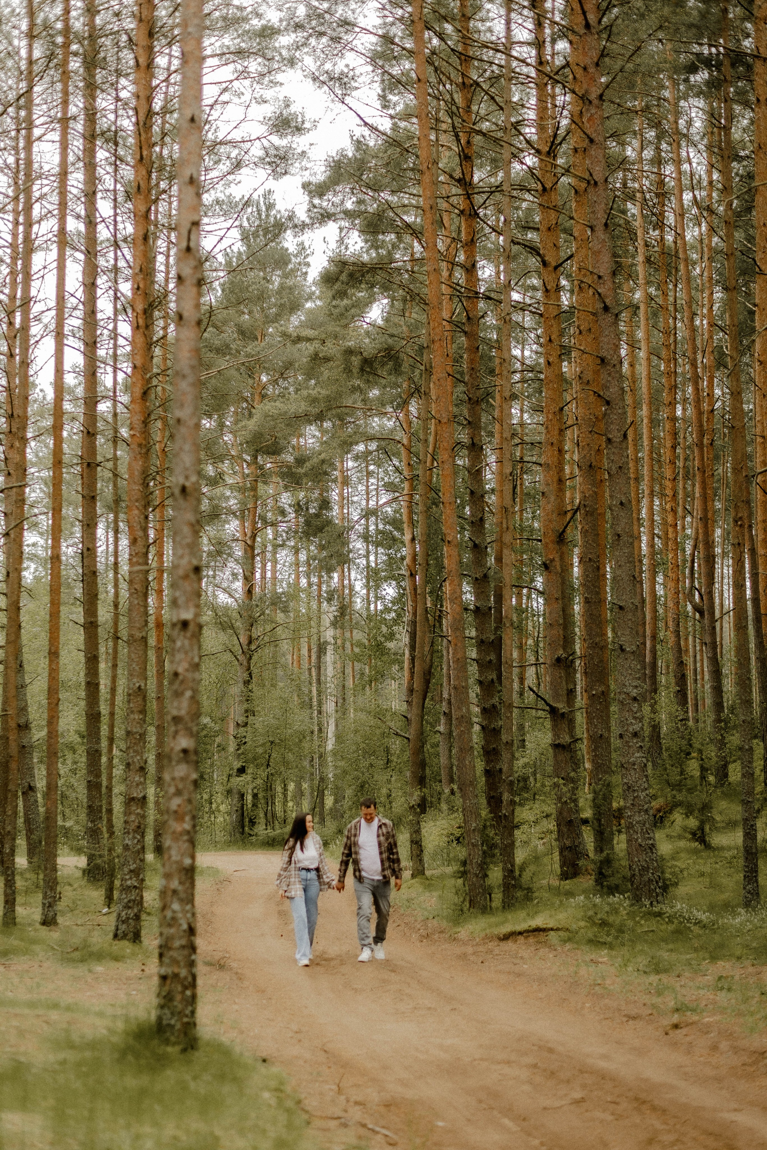 Любовь на берегу озера. Ваш личный фотограф в Пскове Анаис Рамирез