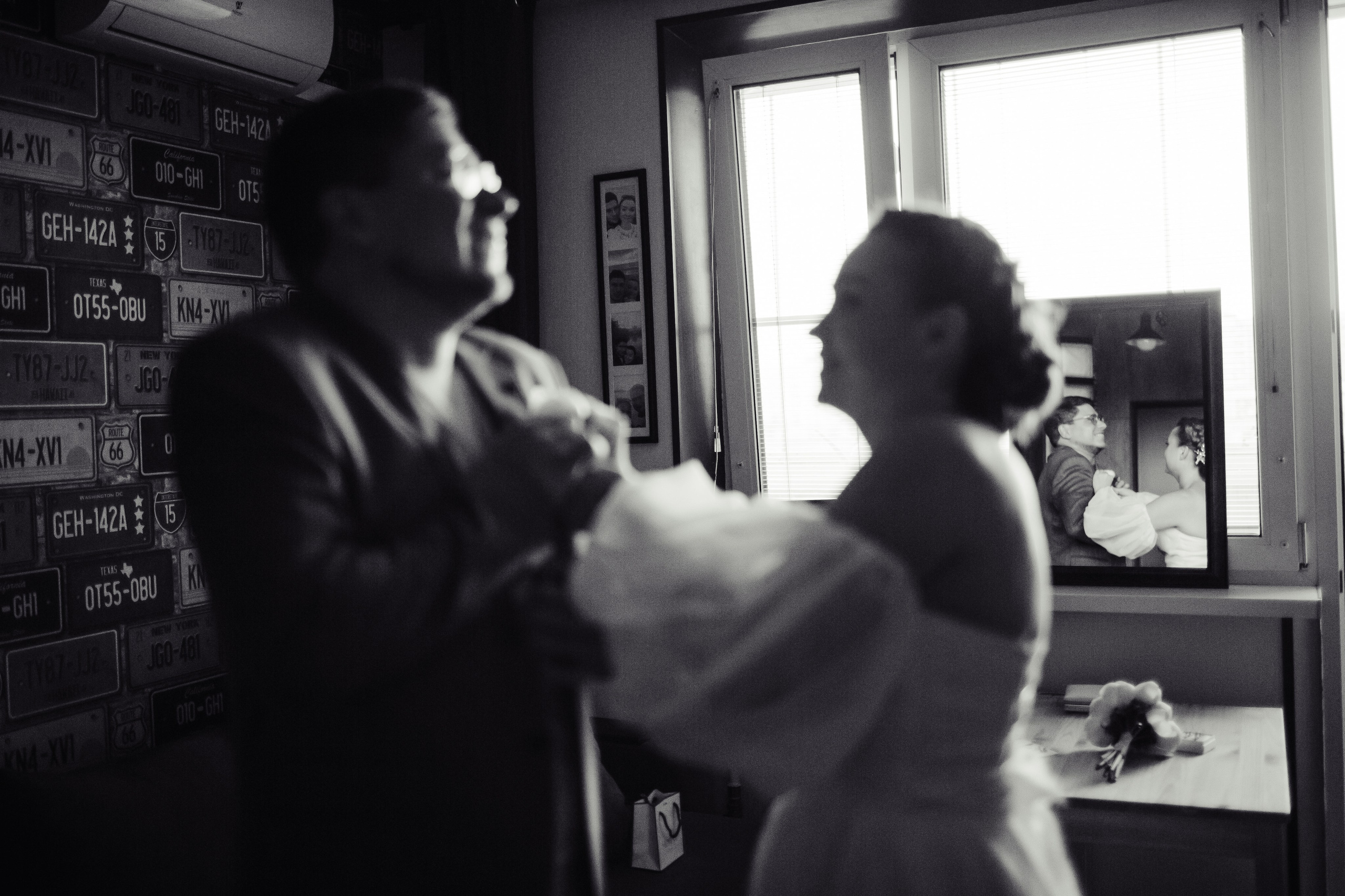 Евгения и Илья ЧБ. Свадебный фотограф в Москве Екатерина Огарская