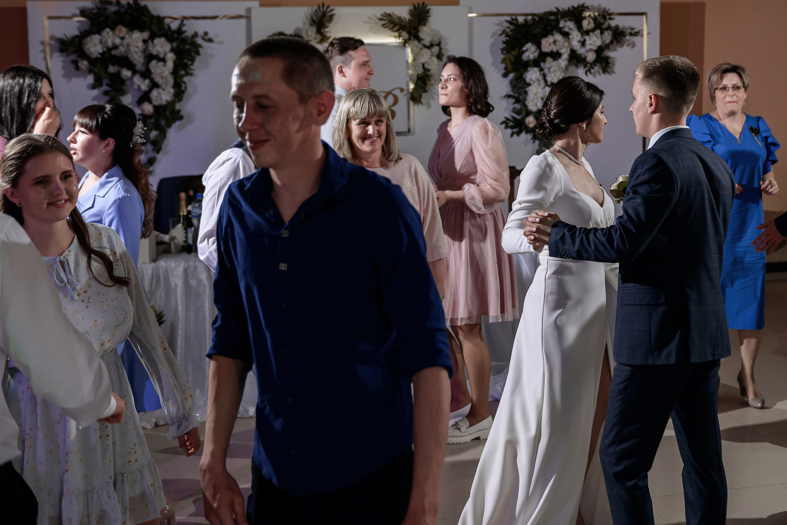 Эдуард и Виктория. Свадебный фотограф Белгород Валуйки Старый Оскол Воронеж