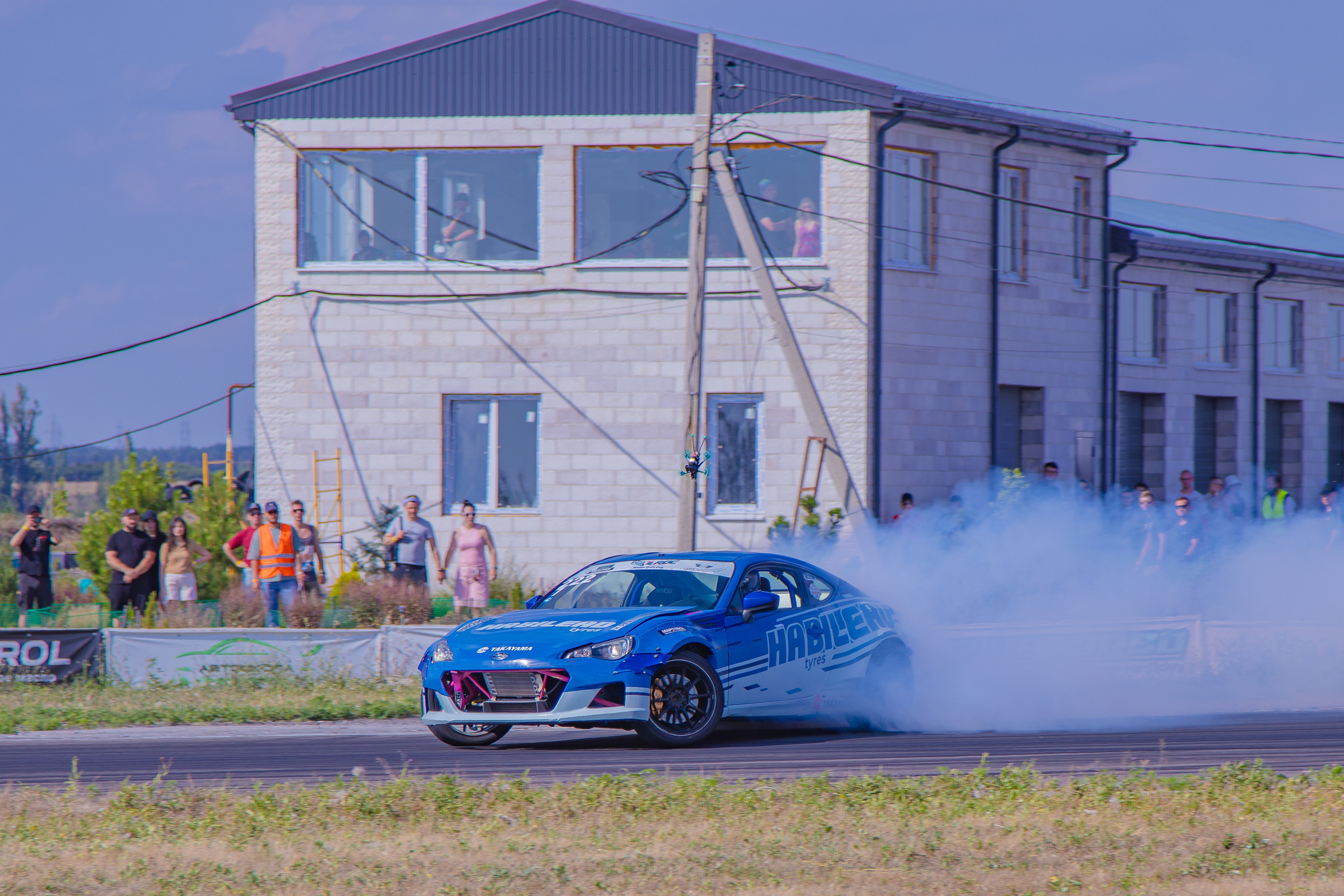Фотосъёмка профессионального дрифта в Ростов-на-Дону. Портретный фотограф в Ростове-на-Дону Антон Казарин