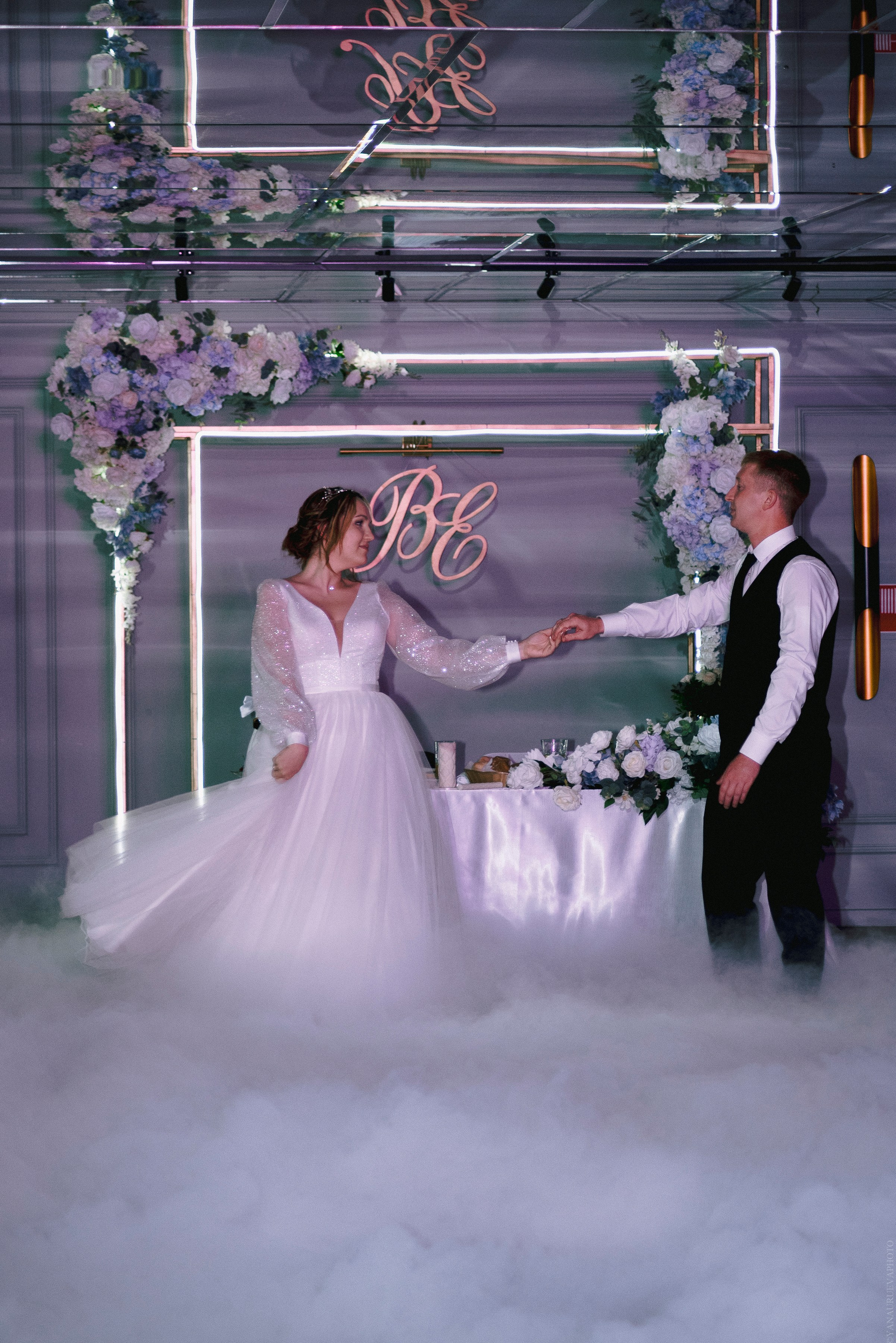 Свадебная фотосессия. Анонс. Свадебный и контент- фотограф в Тольятти, Самаре, Москве Яна Уруева