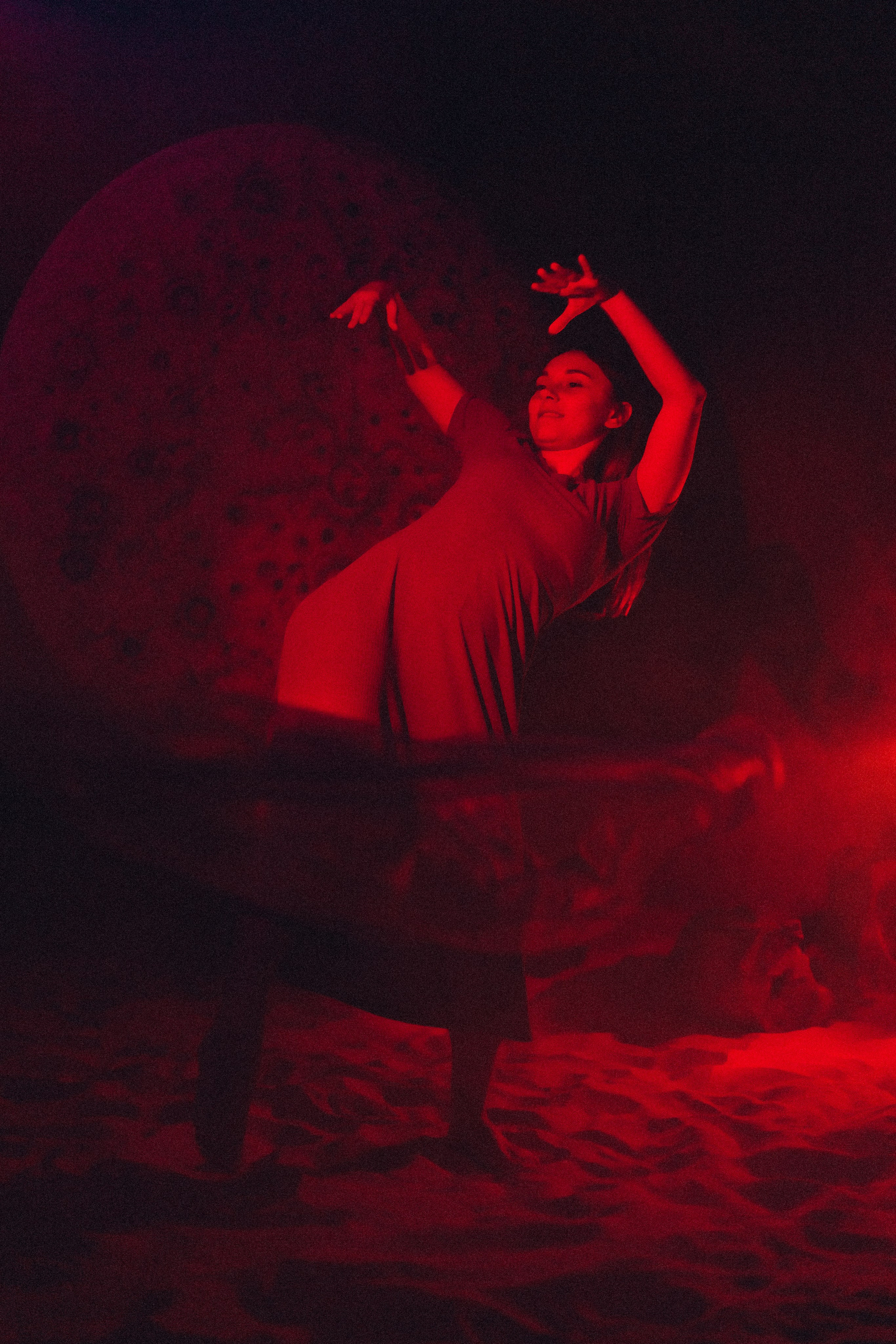 Лунные танцы. Арт-фотограф Крис Л. в Тобольске: портрет, семейные, свадьбы