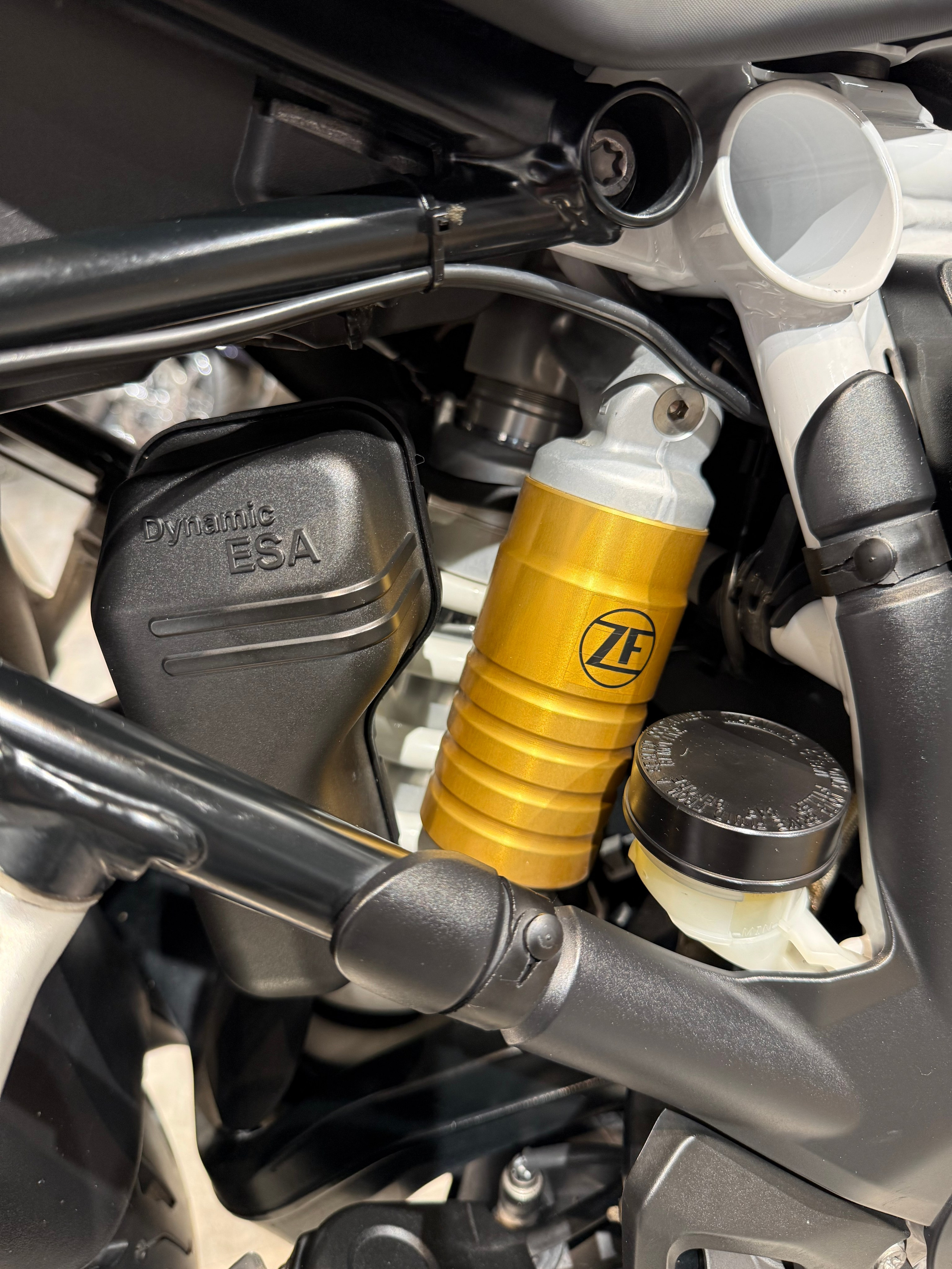 BMW R1250GS ADV Rallye HP. Hello Davidson, Москва. Только хорошие мотоциклы…