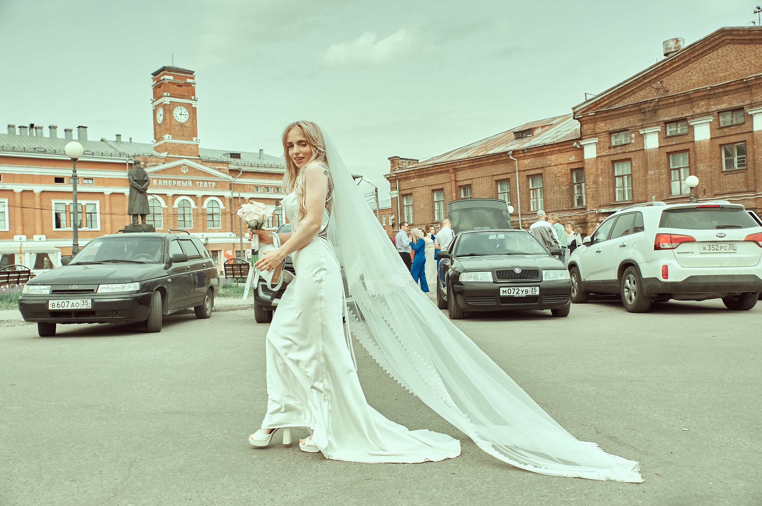 Свадебная съемка для Маргариты и Мирослава (Сборы невесты, ЗАГС). Женский фотограф в Череповце Даша Акулич