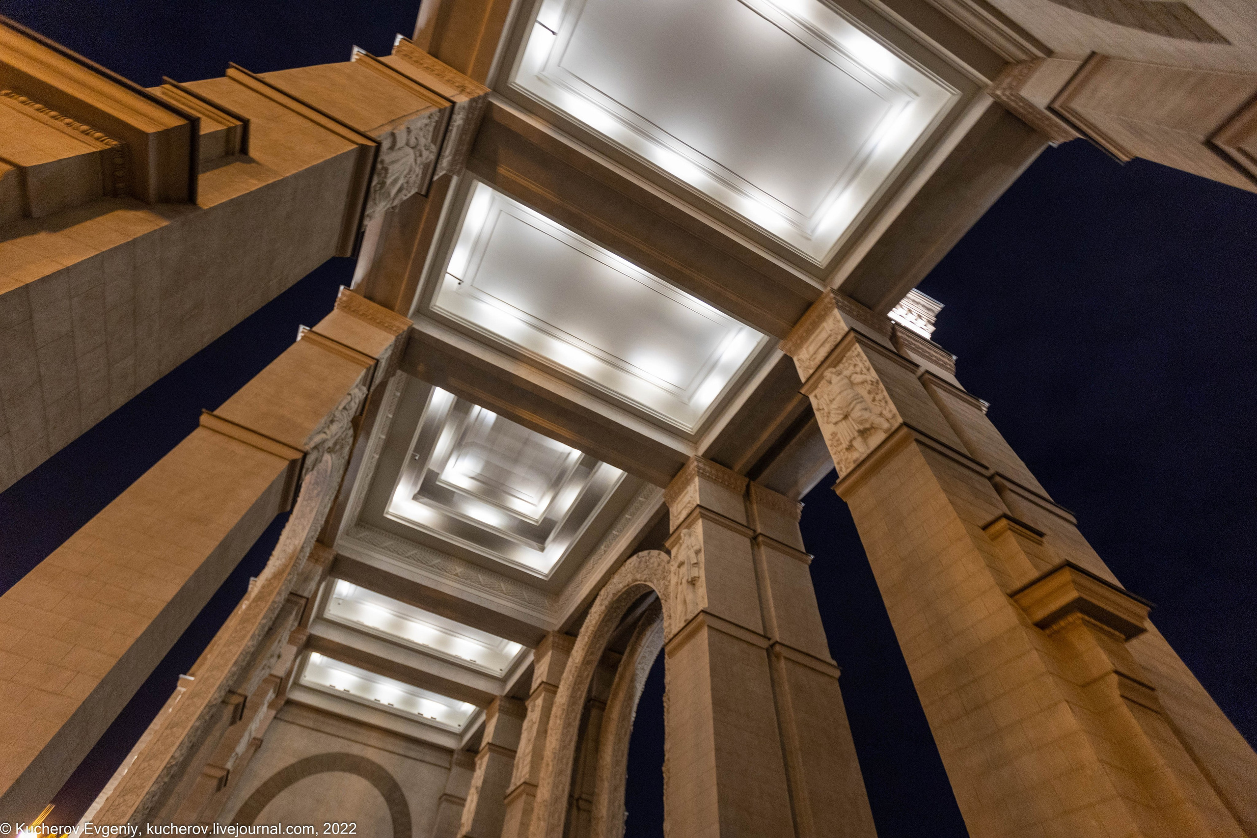 ВДНХ. Репортажка. Кучеров Евгений. Фотограф