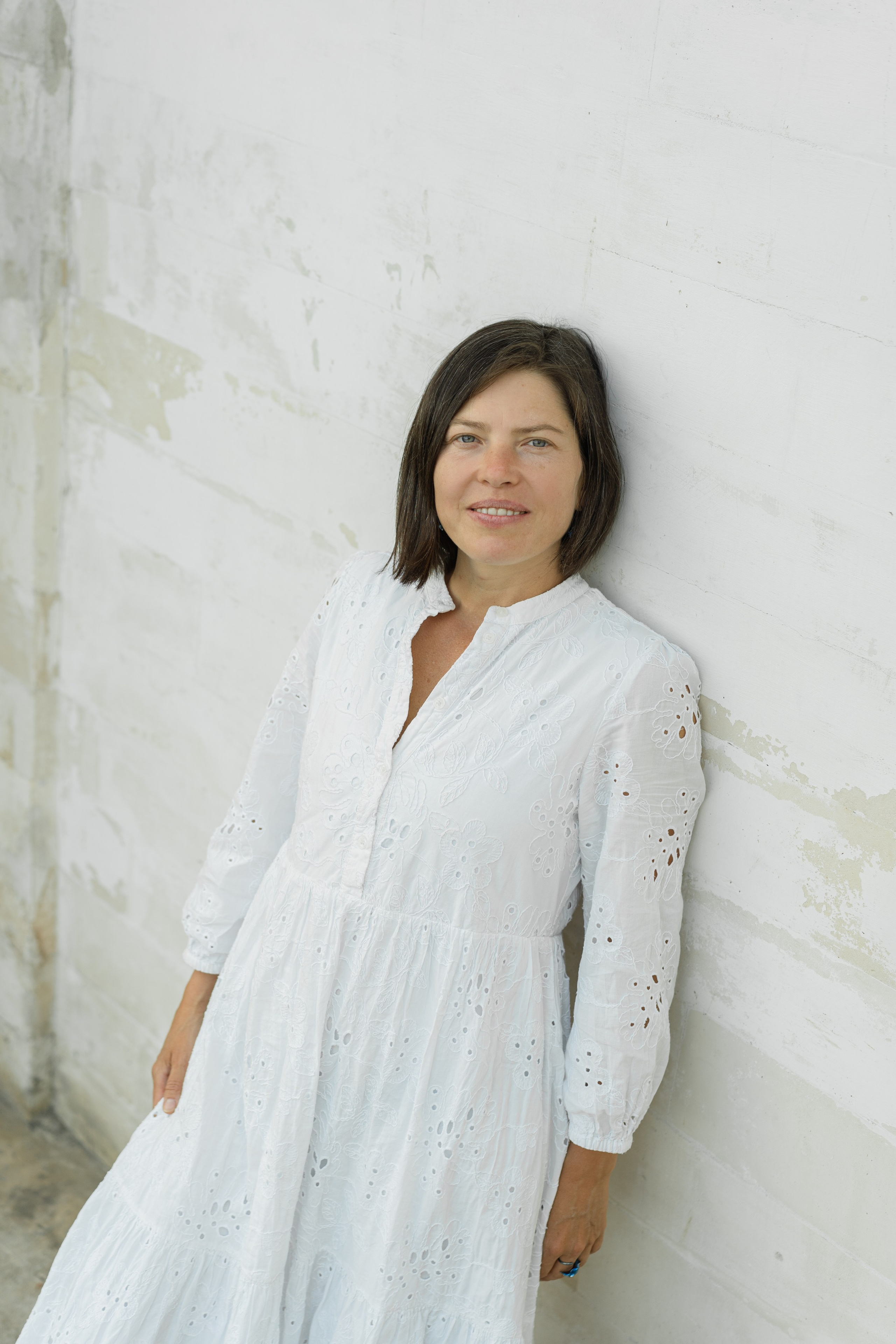 Родом из Англии. Главная