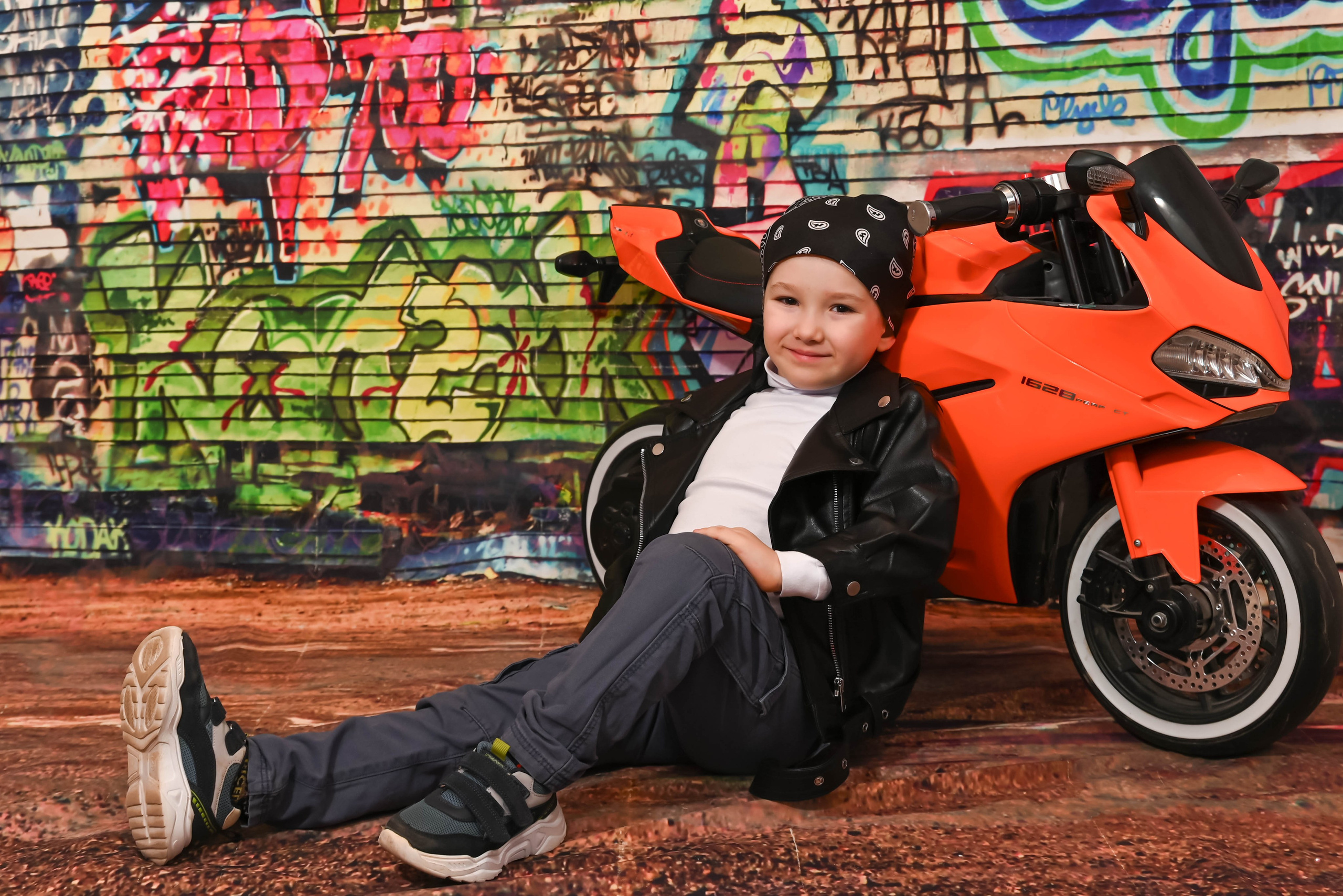 Рок. Выпускные альбомы для детских садов Санкт-Петербург