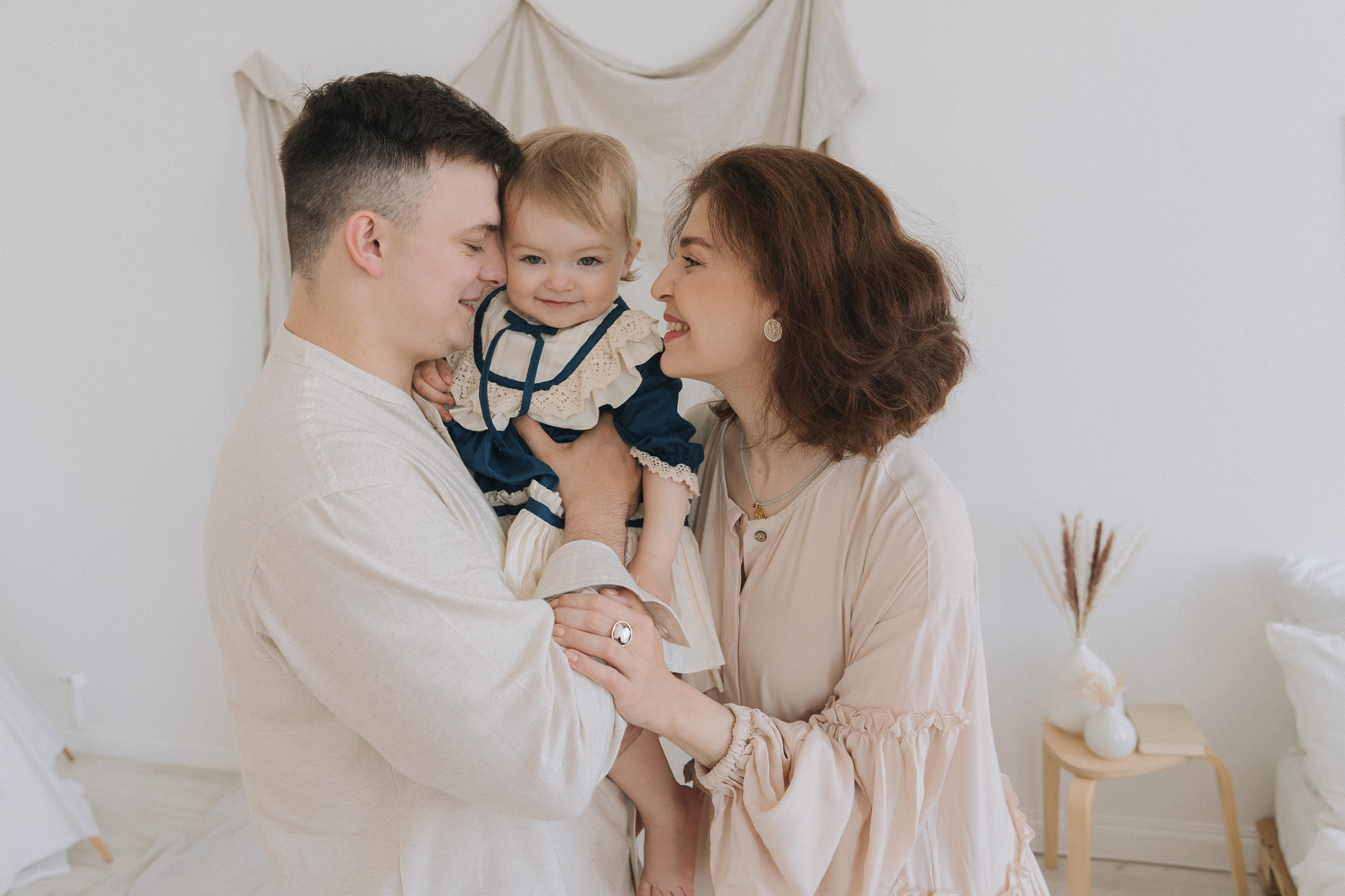 Евгений, Дарья и Таисия. Свадебный и портретный фотограф Натали Суровцева