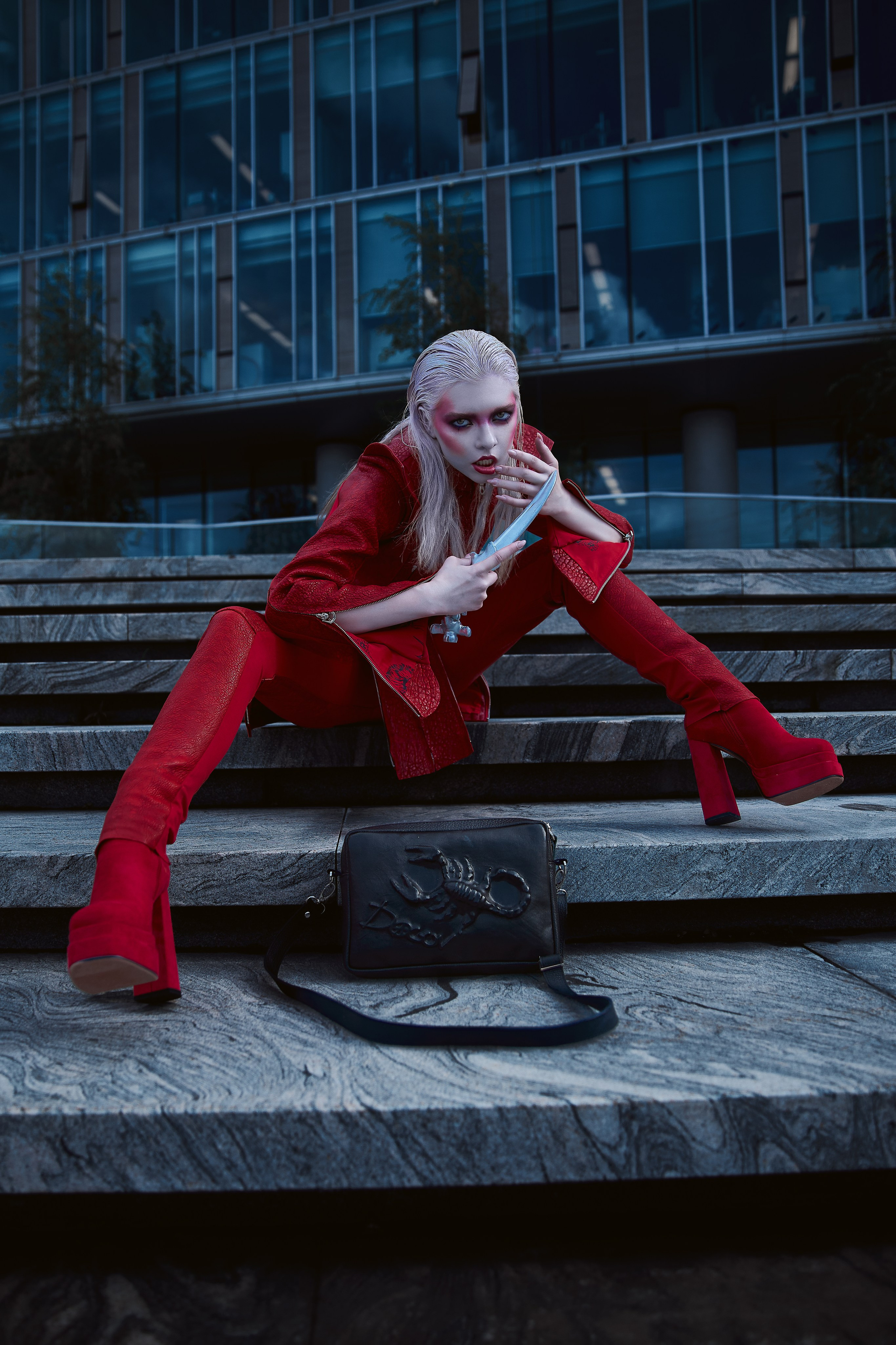 Импульсный свет на улице