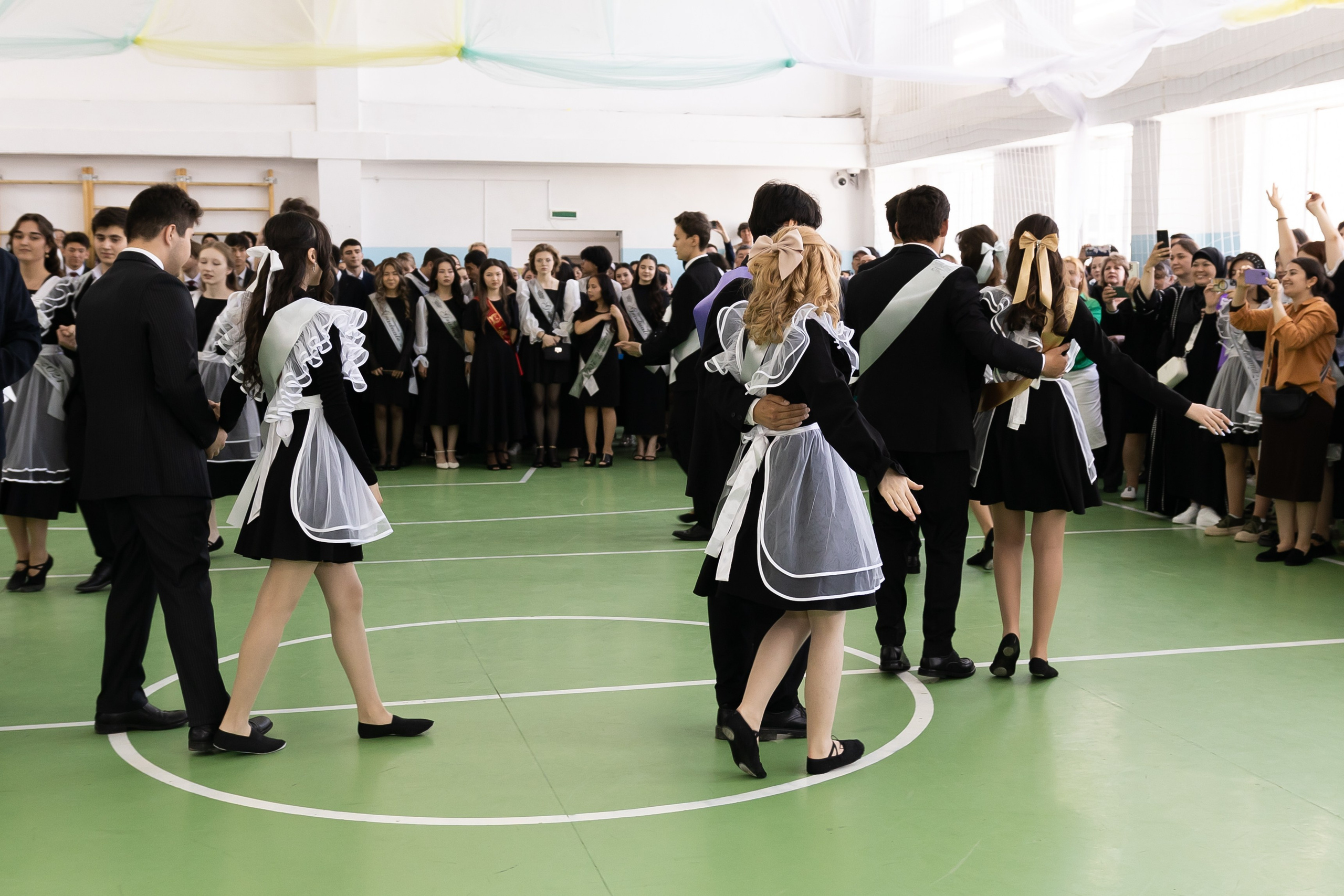 Вручениe | Линейка. Фото и видеосъемка в Алматы