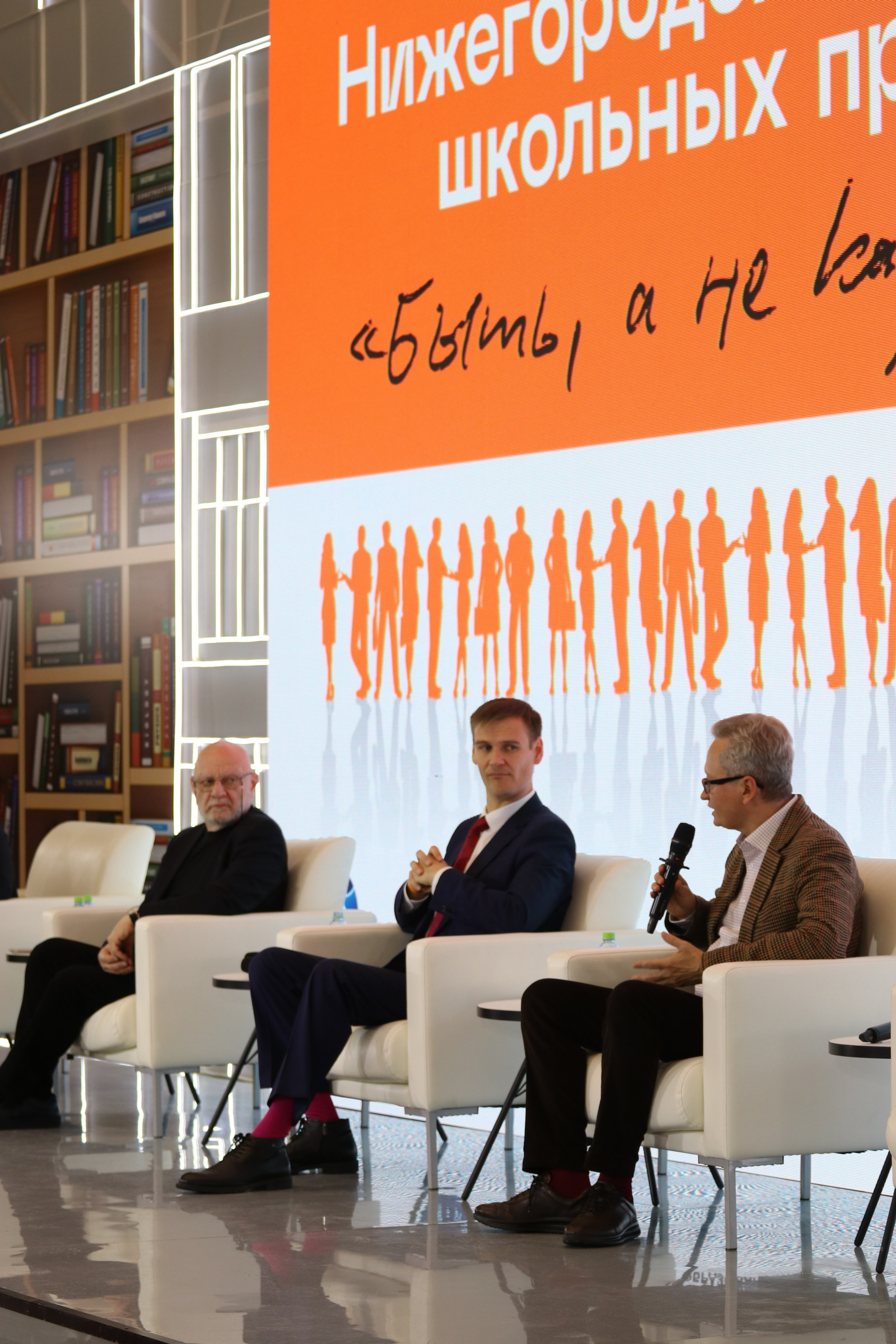 Репортаж со всех сторон. Фотограф в Санкт-Петербурге Анна Сосновская