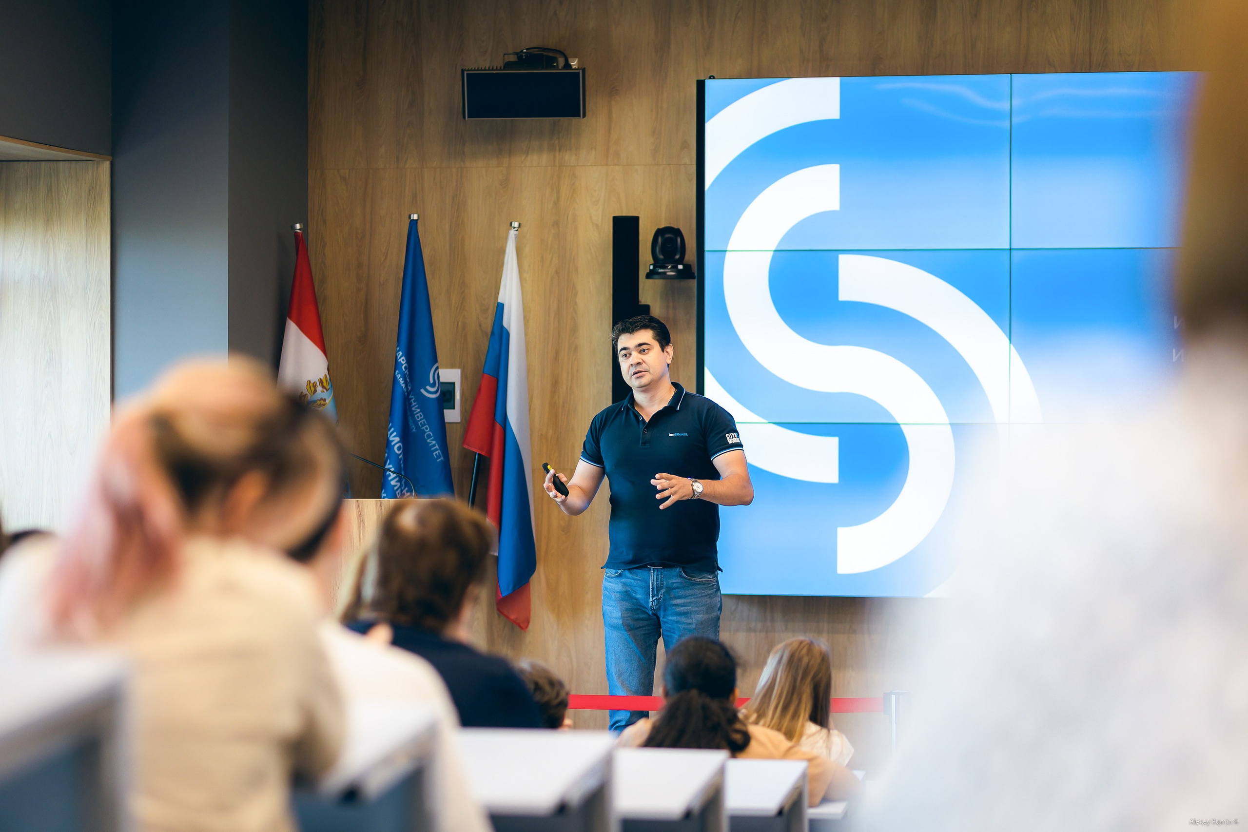 Бизнес форумы и конференции. Репортажный и коммерческий фотограф Алексей Рюмин