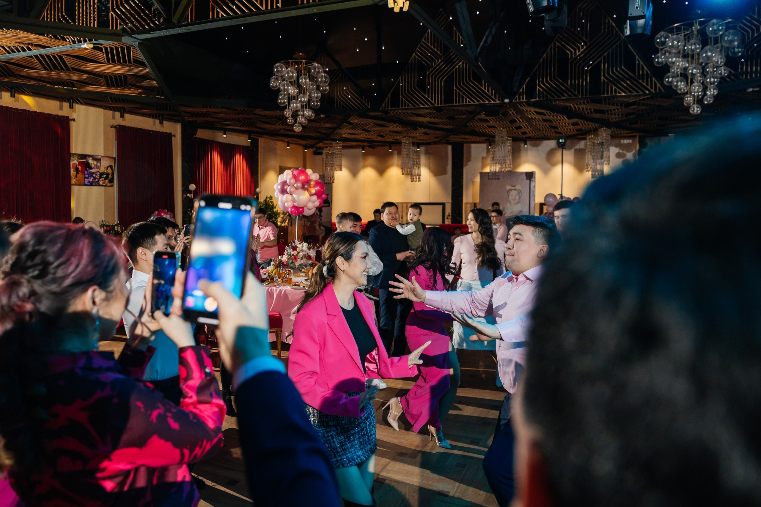 Проект 5. Банкет 1 год. Дата: Февраль 2023. Профессиональный фотограф в городе Астана/Алматы Даурен Сембаев