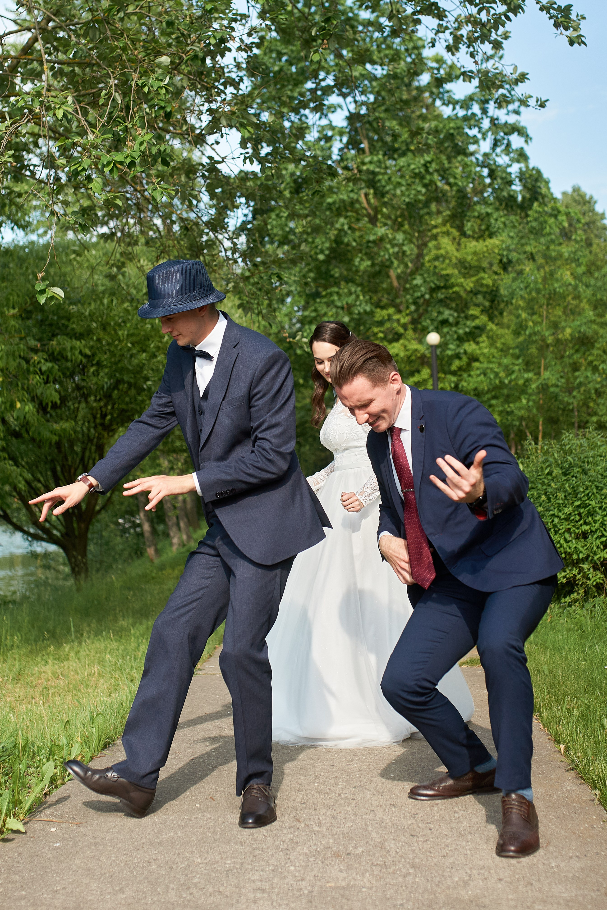 Свадебная прогулка. Фотограф Владимир Артамонов