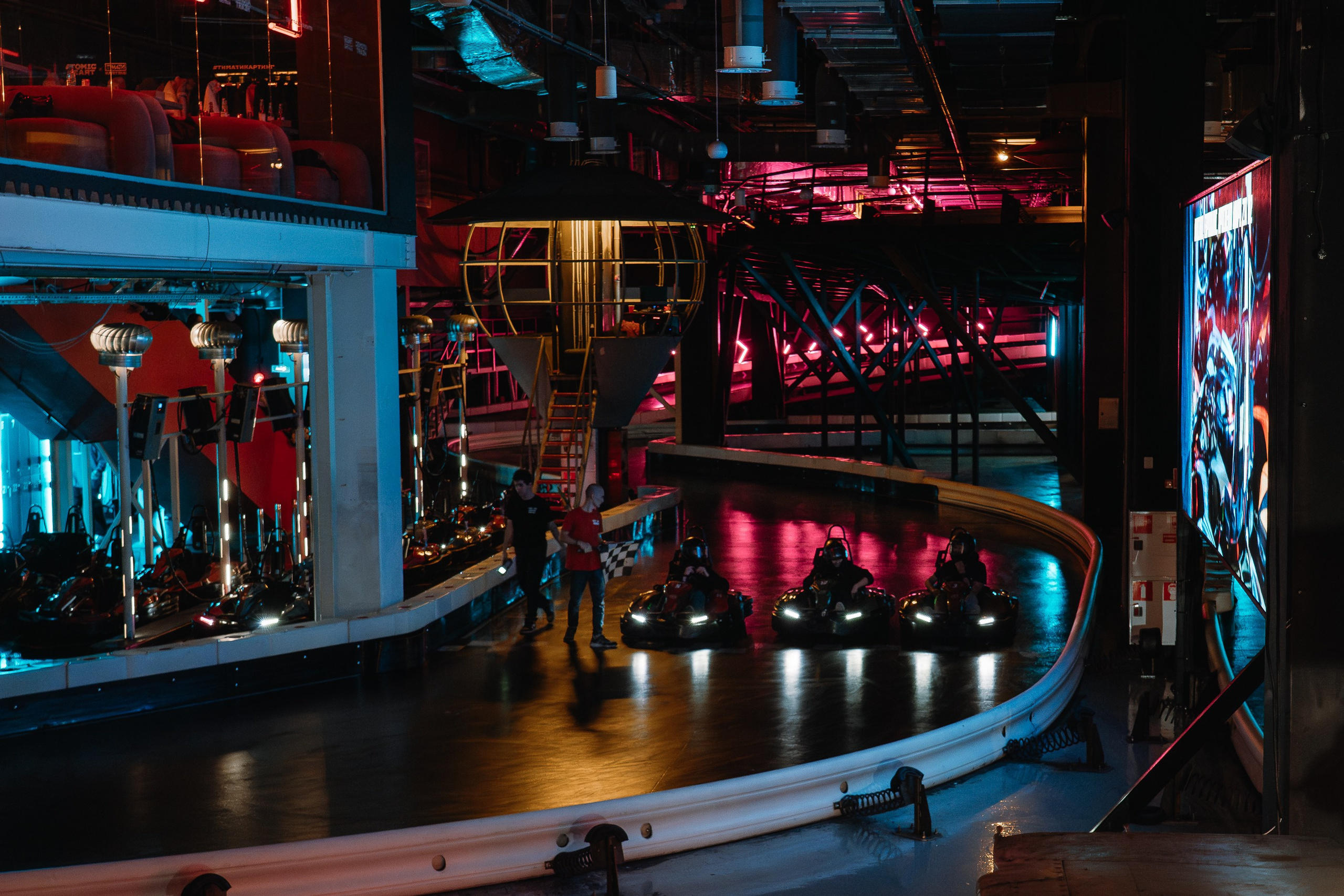 Бюро А4, корпоратив в Тимати Картинг. Фотограф Андрей Михайлов, Москва