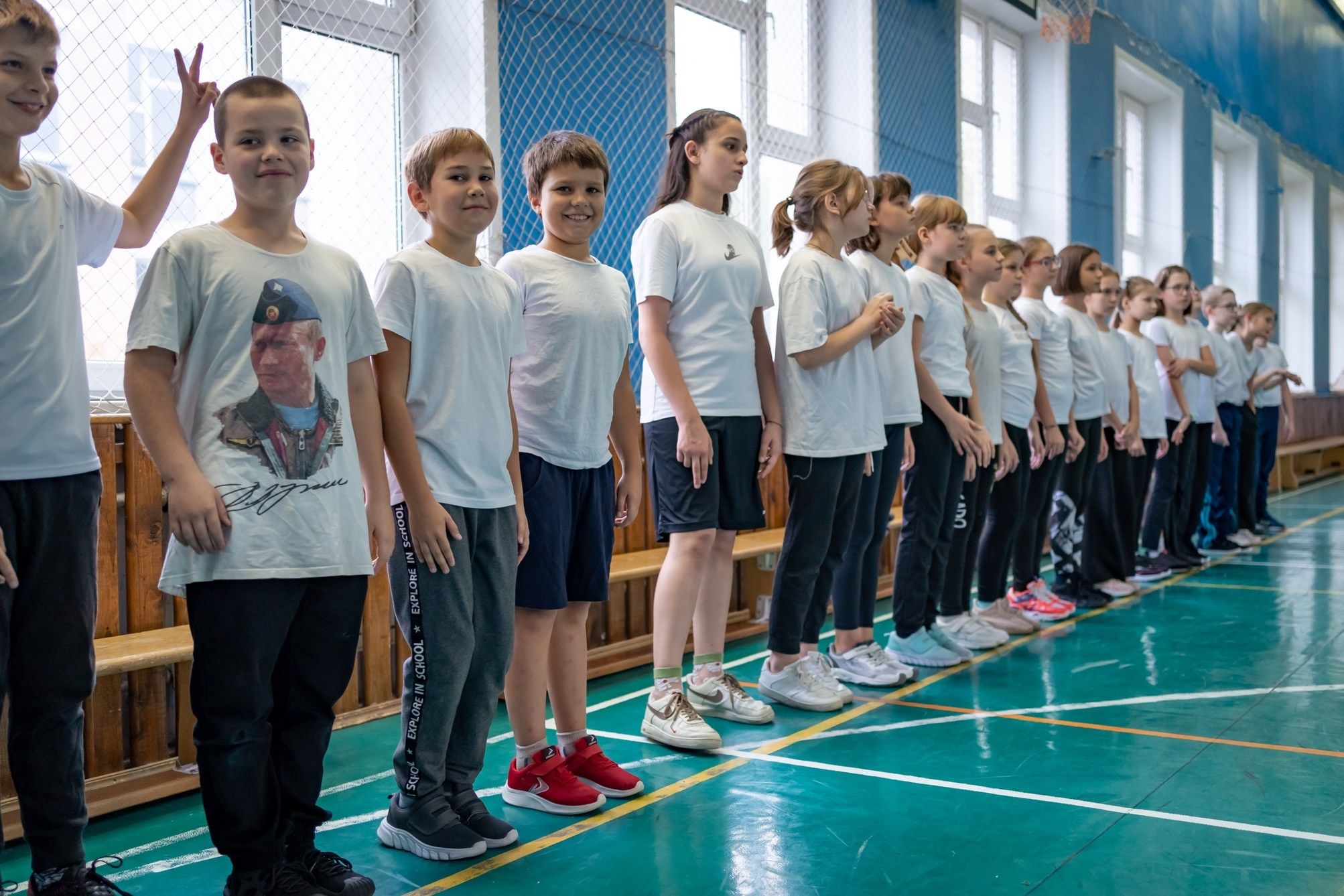 Выпускники начальной школы. Семейный фотограф Варвара Сорока в городе Москве