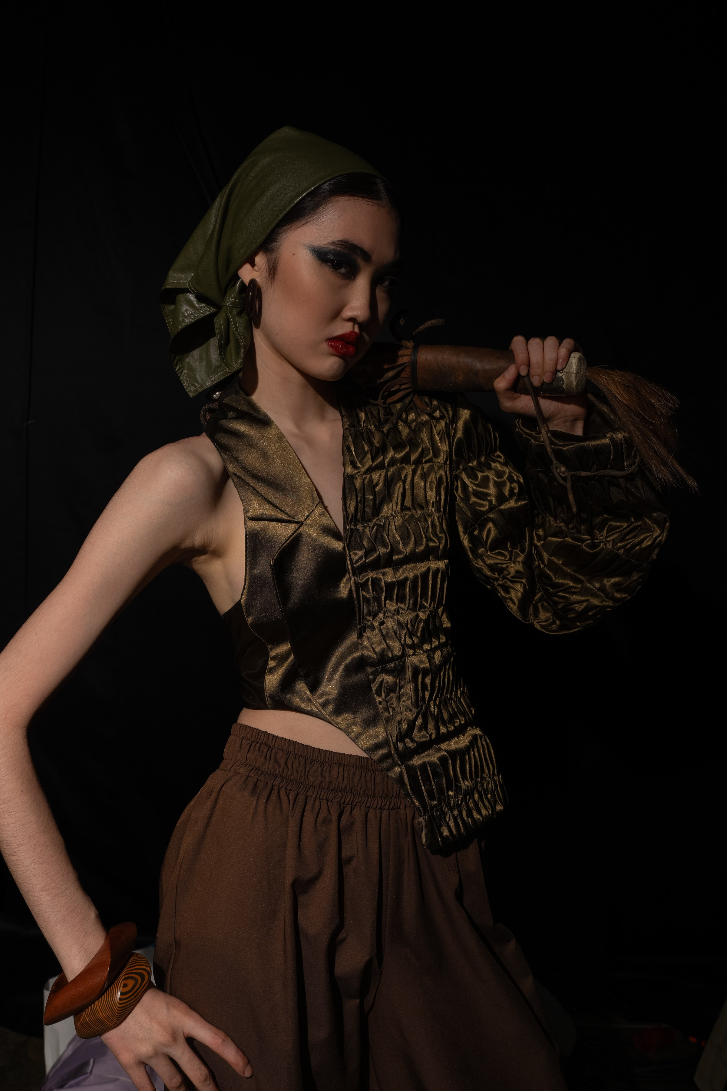 Visa Fashion week Almaty Backstage Day 3. Сайт Алматинского НЮ АРТ, будуар и фэшн фотографа Дениса Карпенко