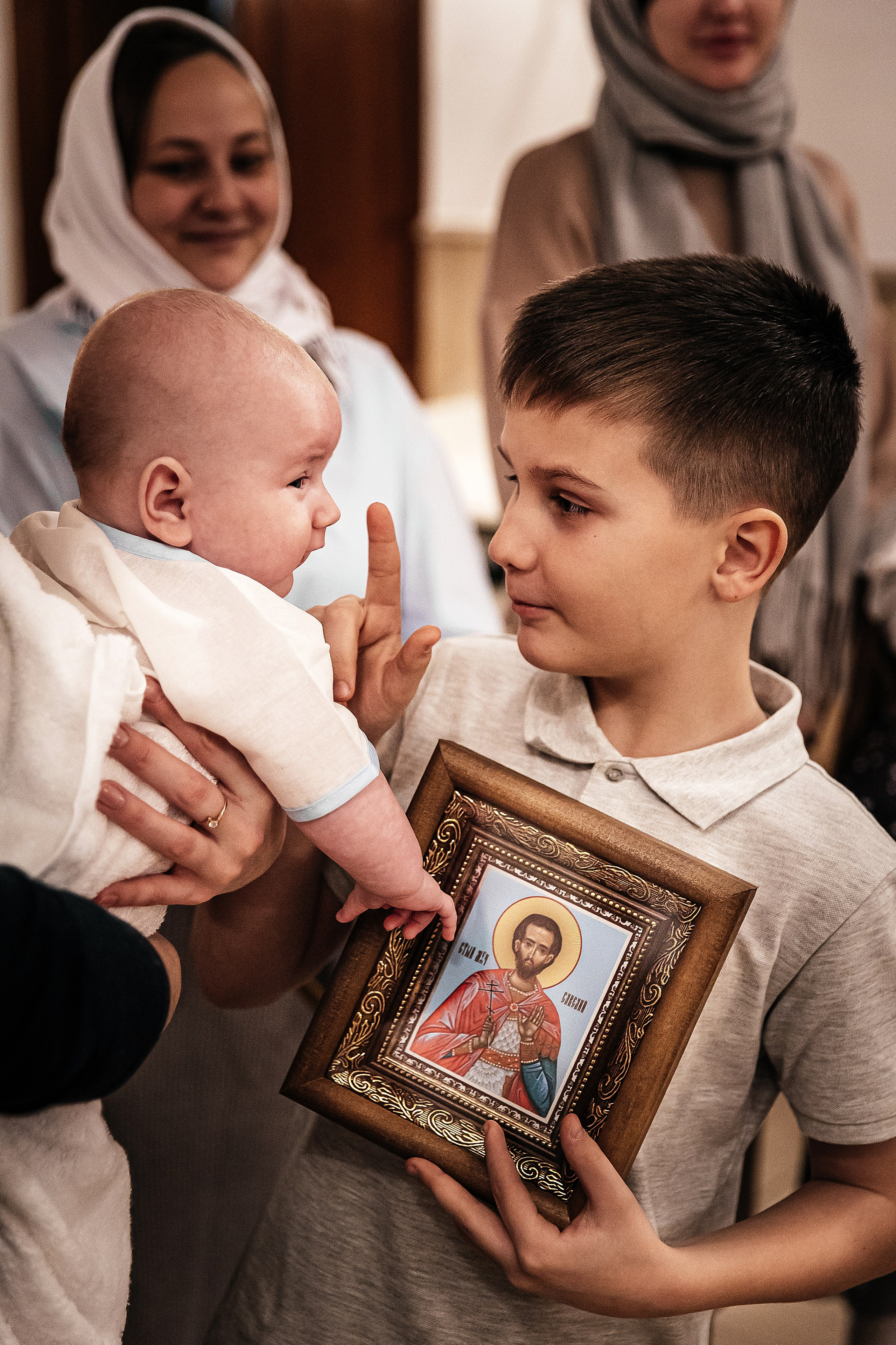 Таинство крещения Савелия. Александра, репортажный и событийный фотограф
