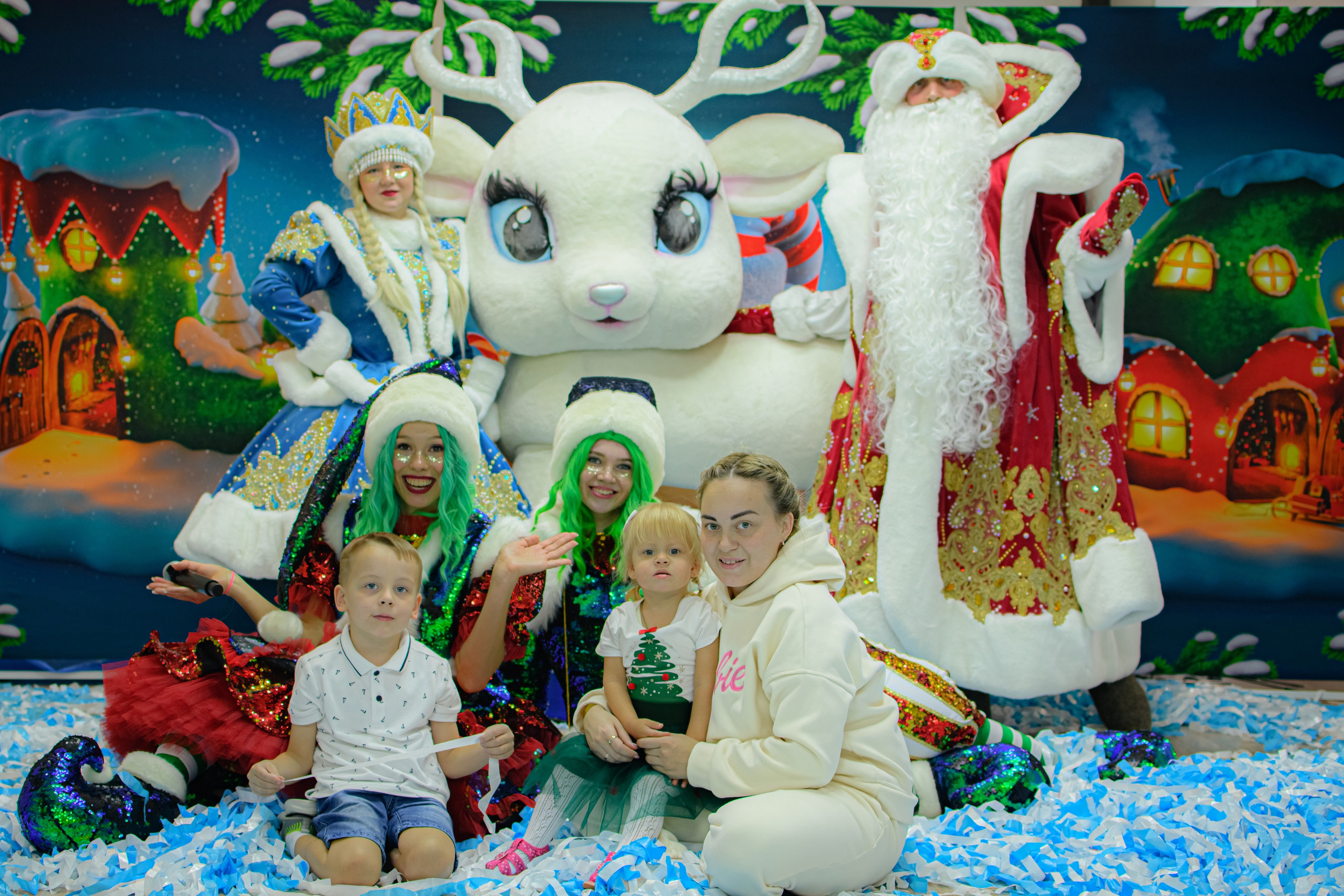 HAPPY NEW YEAR. Photokarish