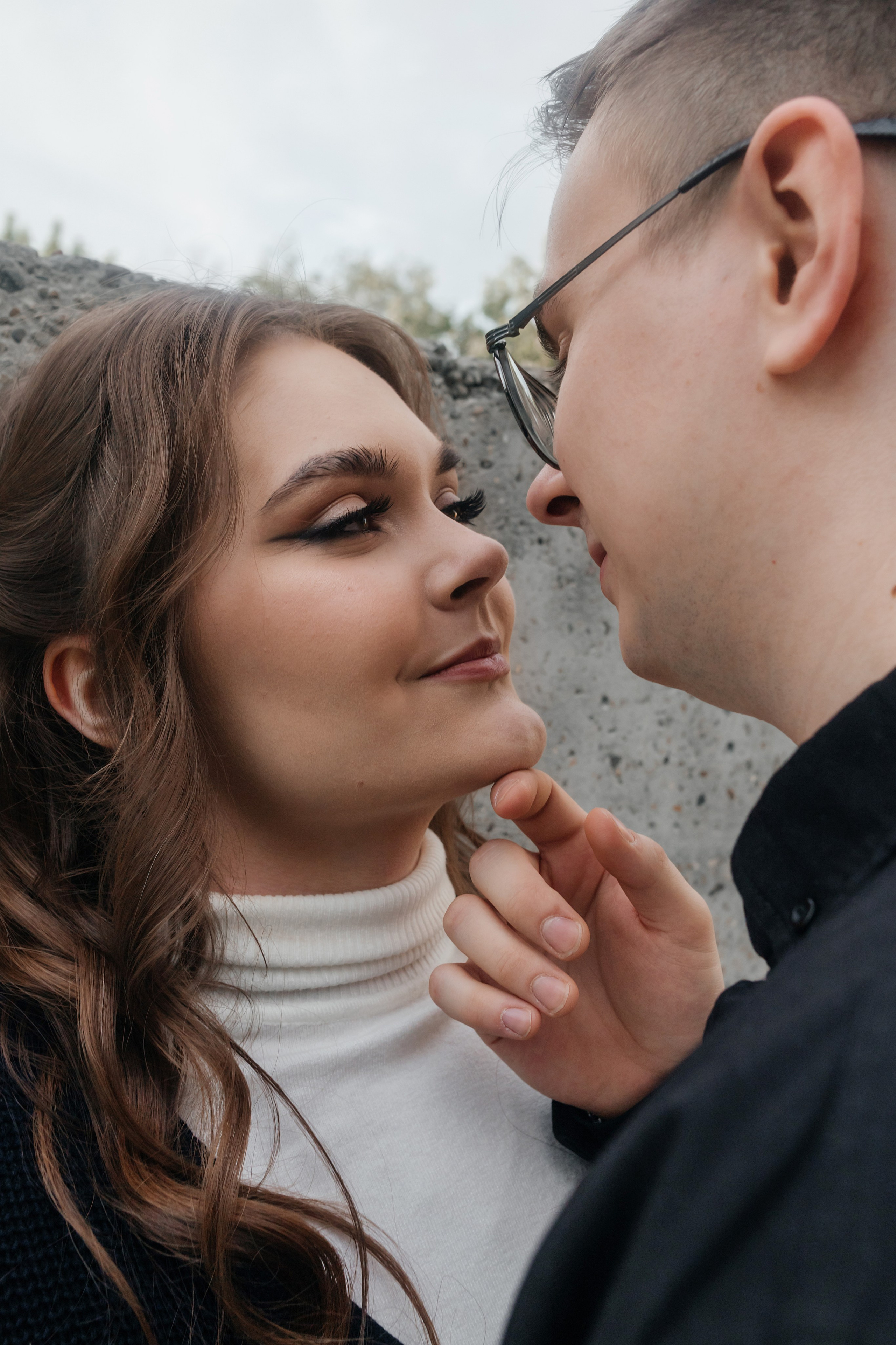 Предсвадебная love story в Александровском саду в Нижнем Новгороде | городская фотосессия. Свадебный фотограф и фотограф Love-Store в Нижнем Новгороде Анастасия