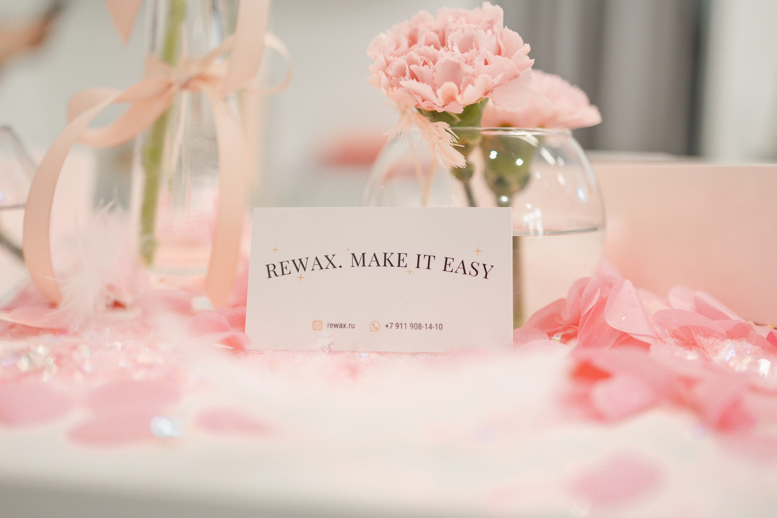 Rewax открытие Кирочная. Репортажный и портретный фотограф в Санктпетербурге. Видиосъемка мероприятий в Санкт-Петербурге