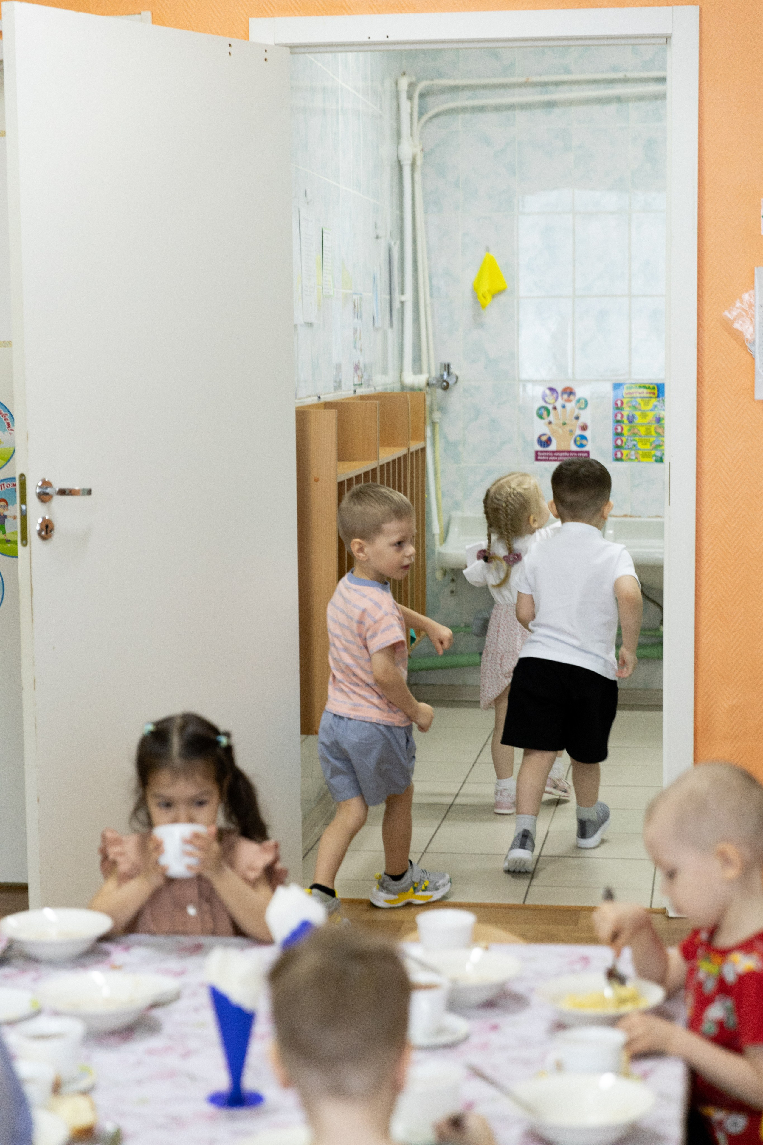 Младшие и средние группы. Литовкина Анастасия фотограф, выпускные альбомы г. Мирный