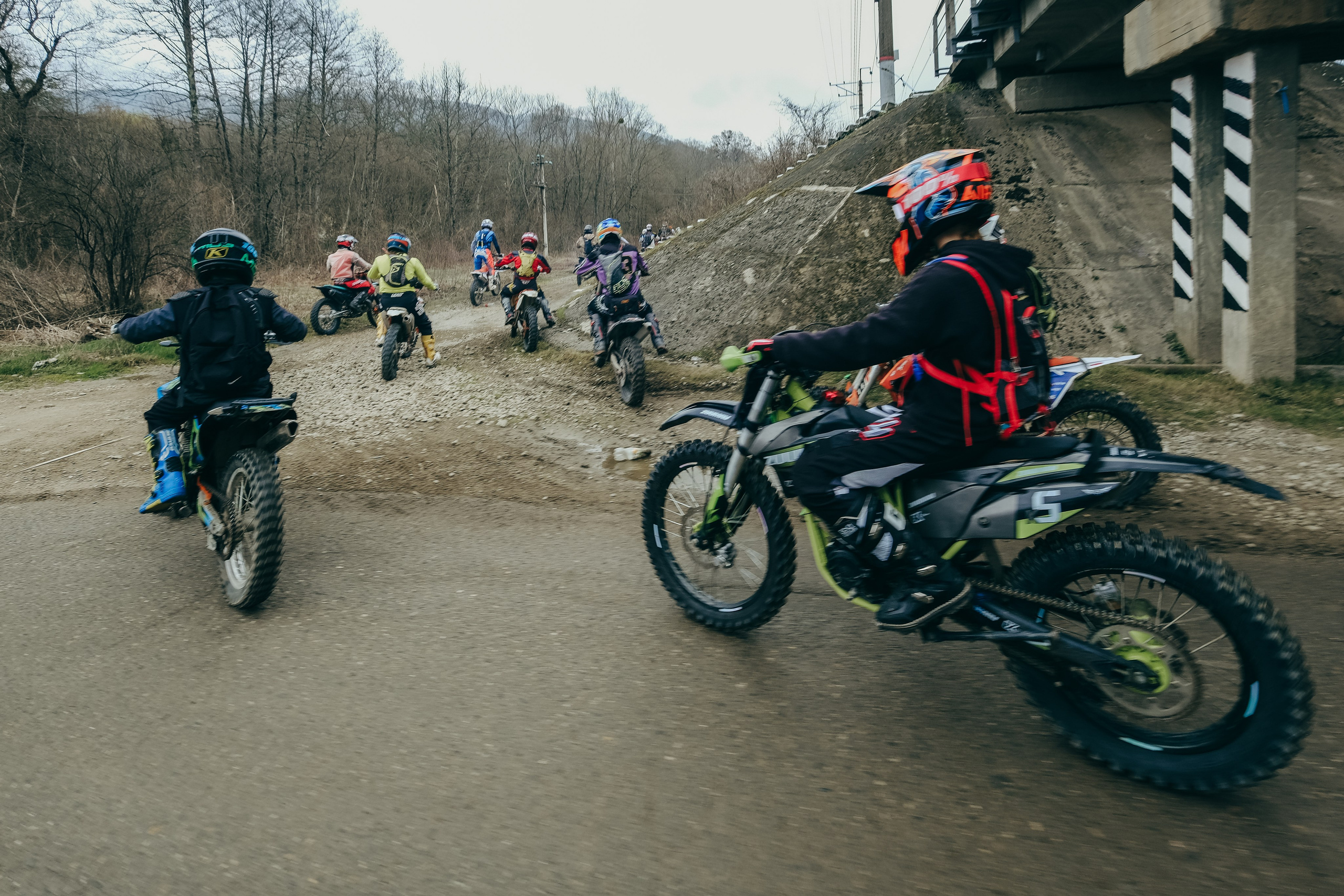 Эндуро Фест от Shamax Motors (Краснодар). Свадебный фотограф Денис Ожигин в Краснодаре и крае. Эмоциональная и стильная съемка вашего дня