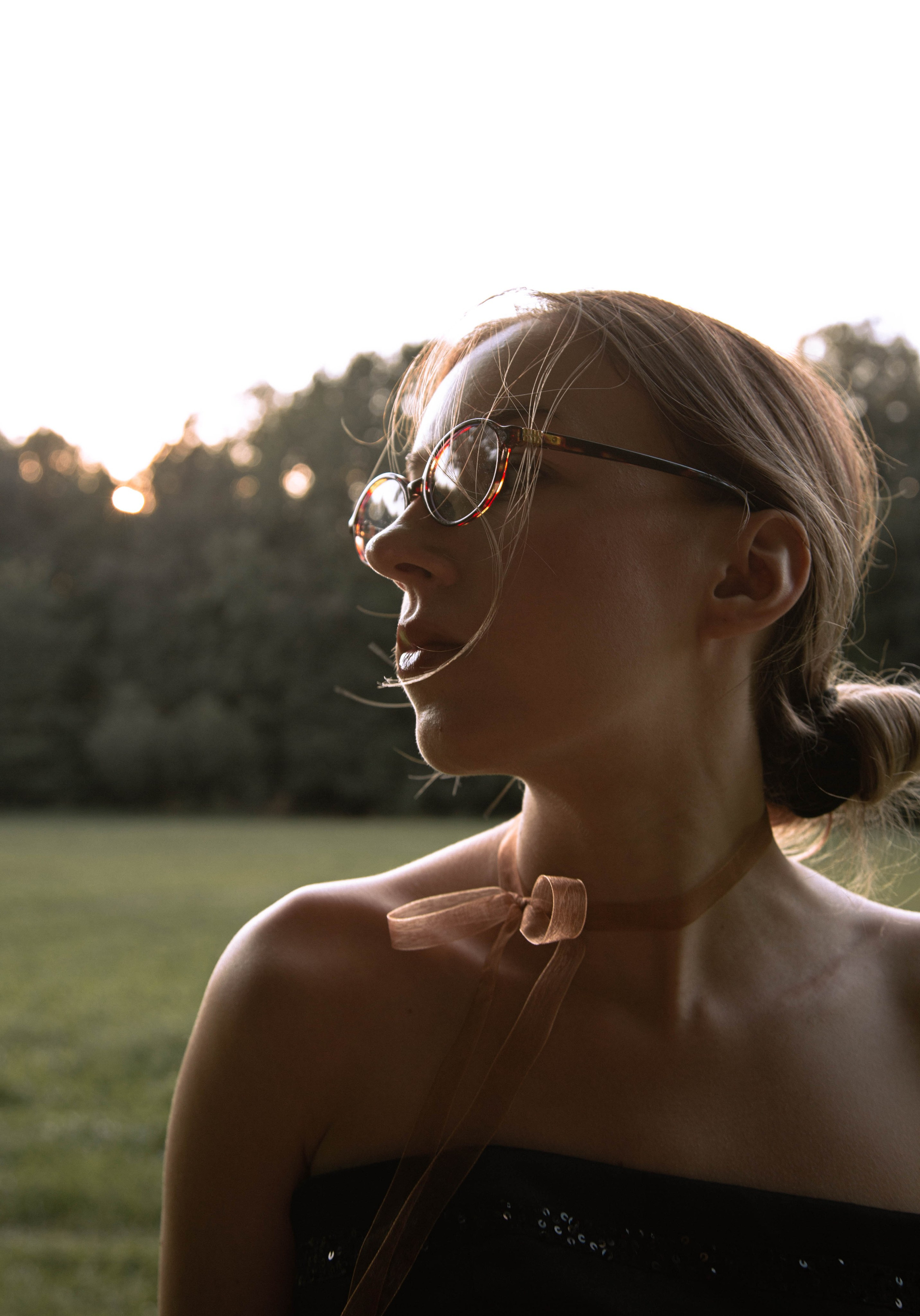 Black dress. DINA MOREVA photography