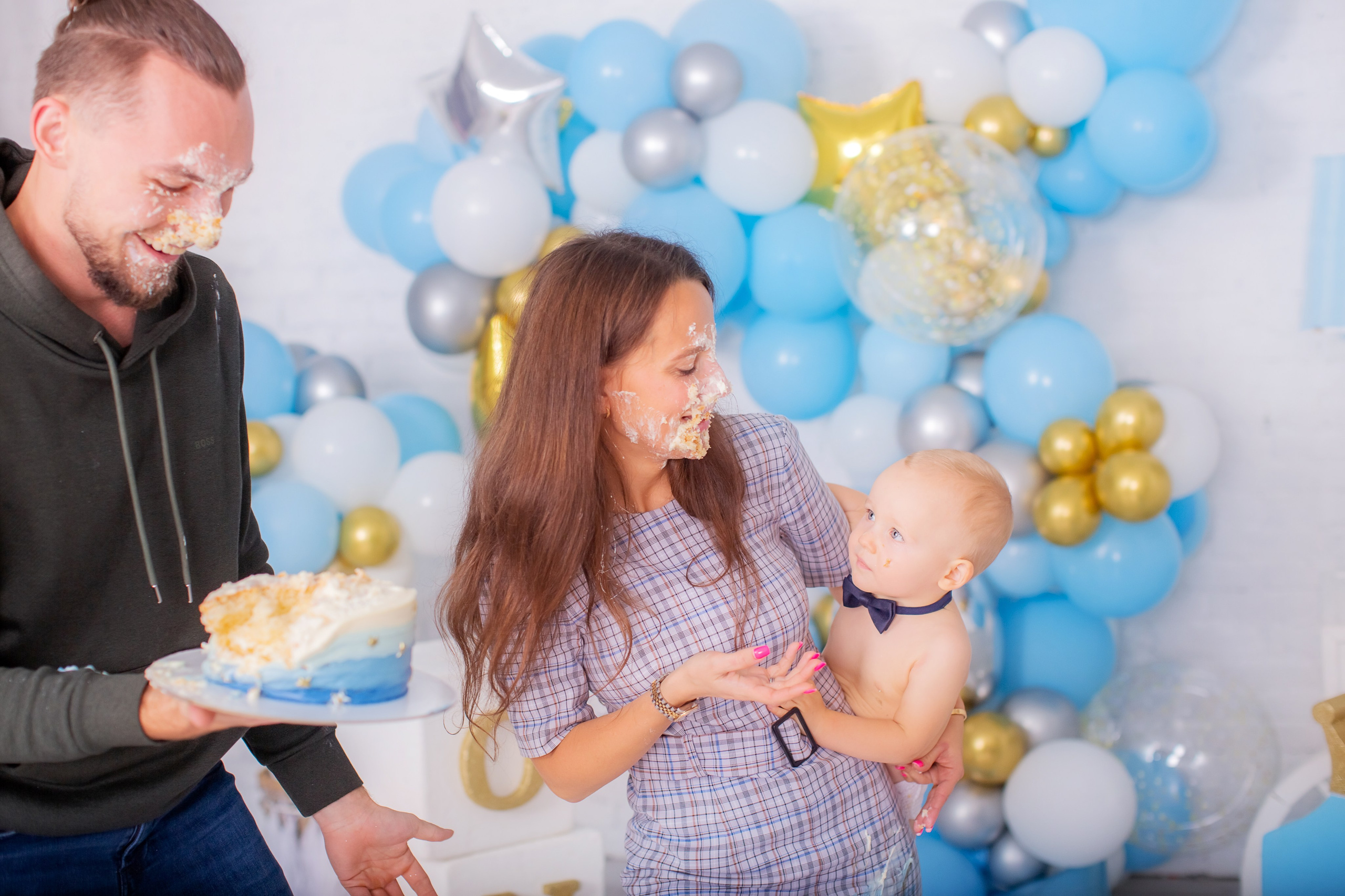 Первый торт. צלם ואמן ילדים ומשפחה