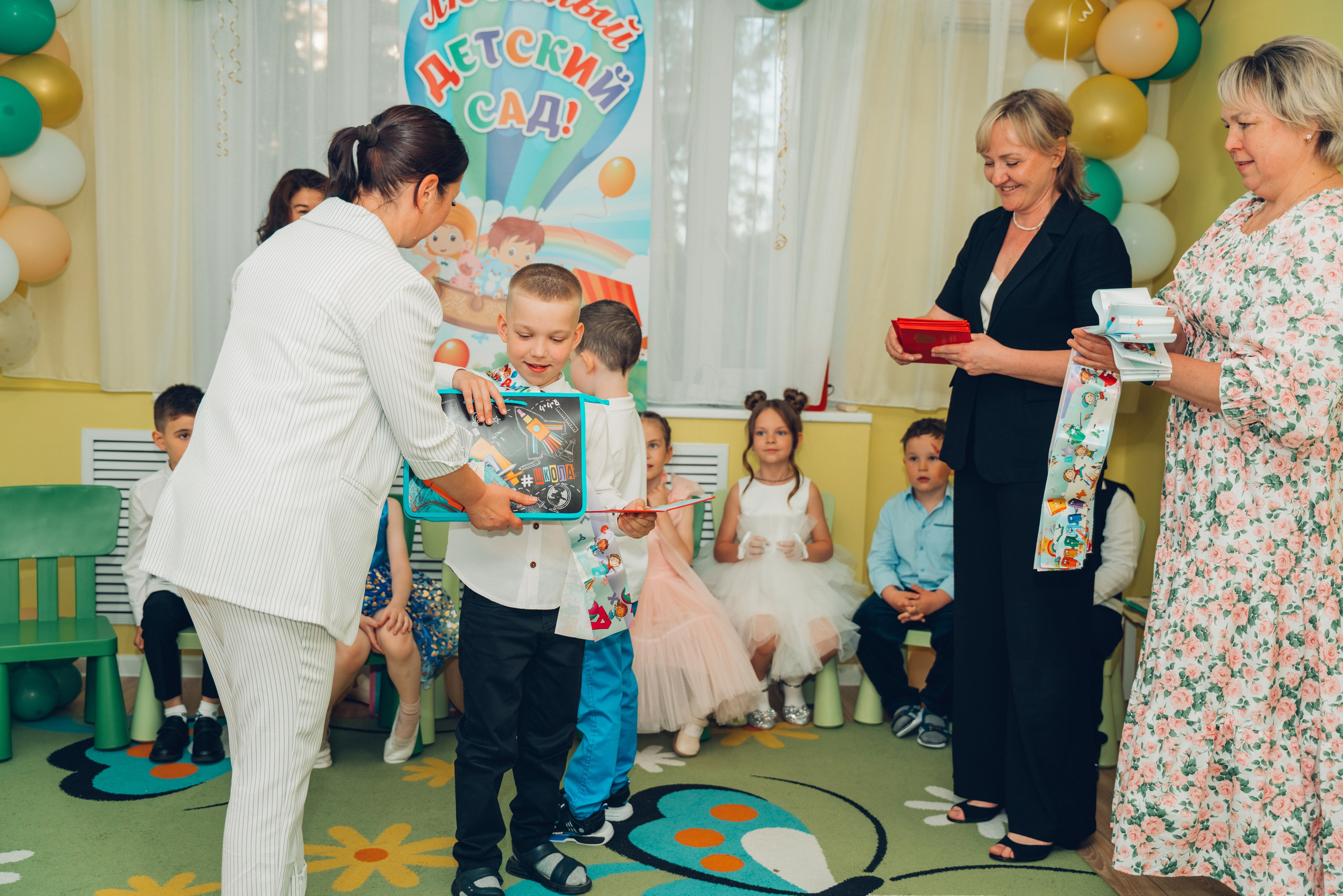 Уютный мир детского сада «Домовенок». Профессиональный детский и семейный фотограф в Москве Диля Грошева