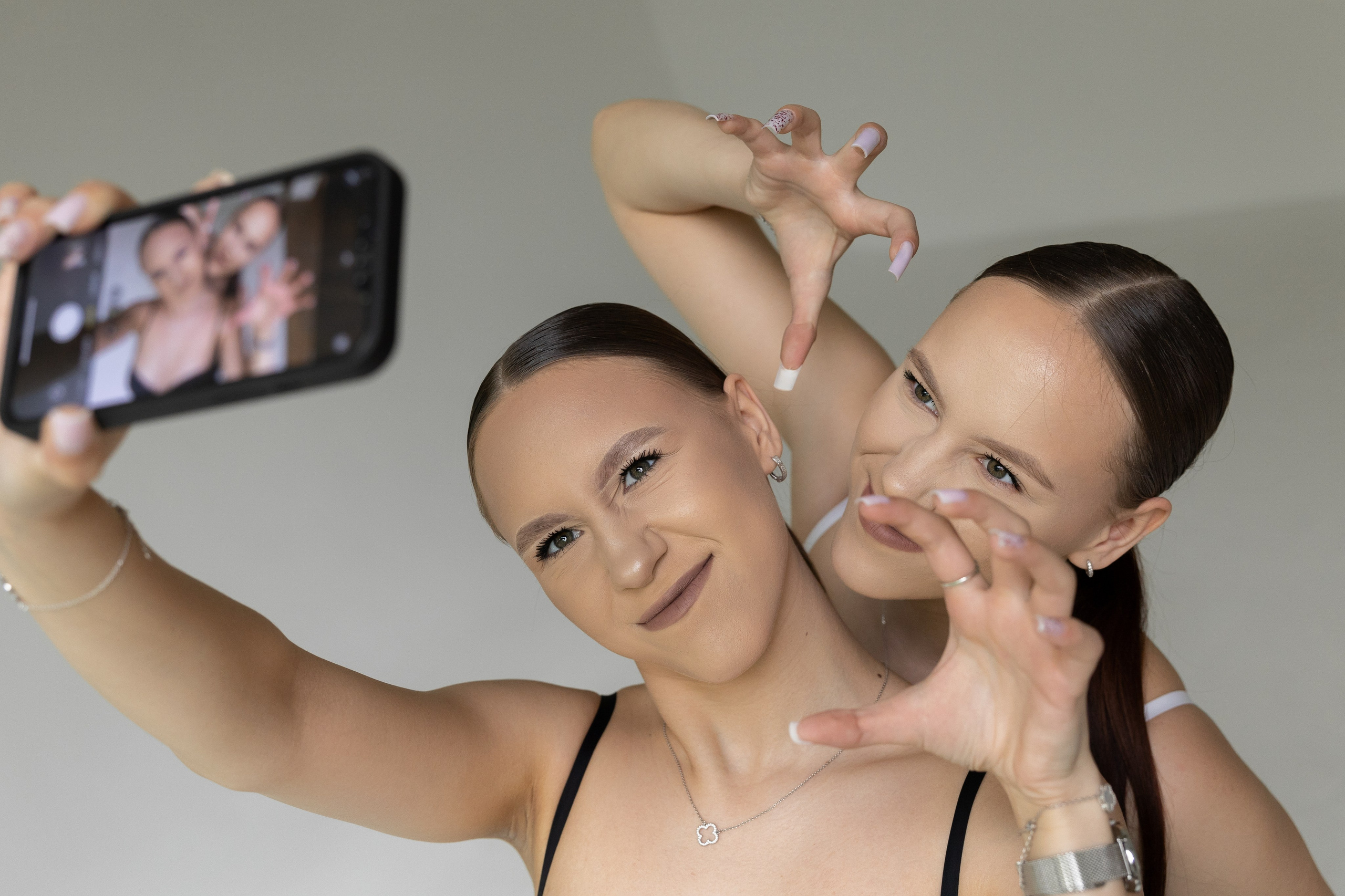 Даша и Вика. Семейный и свадебный фотограф в Челябинске Мария Леонтьева