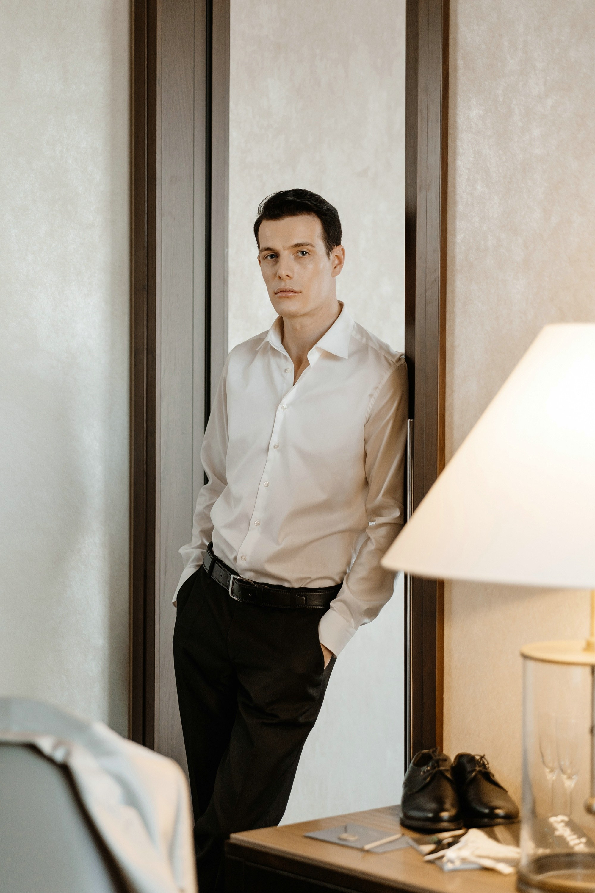 Фотосессия свадьбы на лестнице в Hyatt Regency Moscow Petrovsky Park. Свадебный и семейный фотограф в Москве Светлана Зоткина