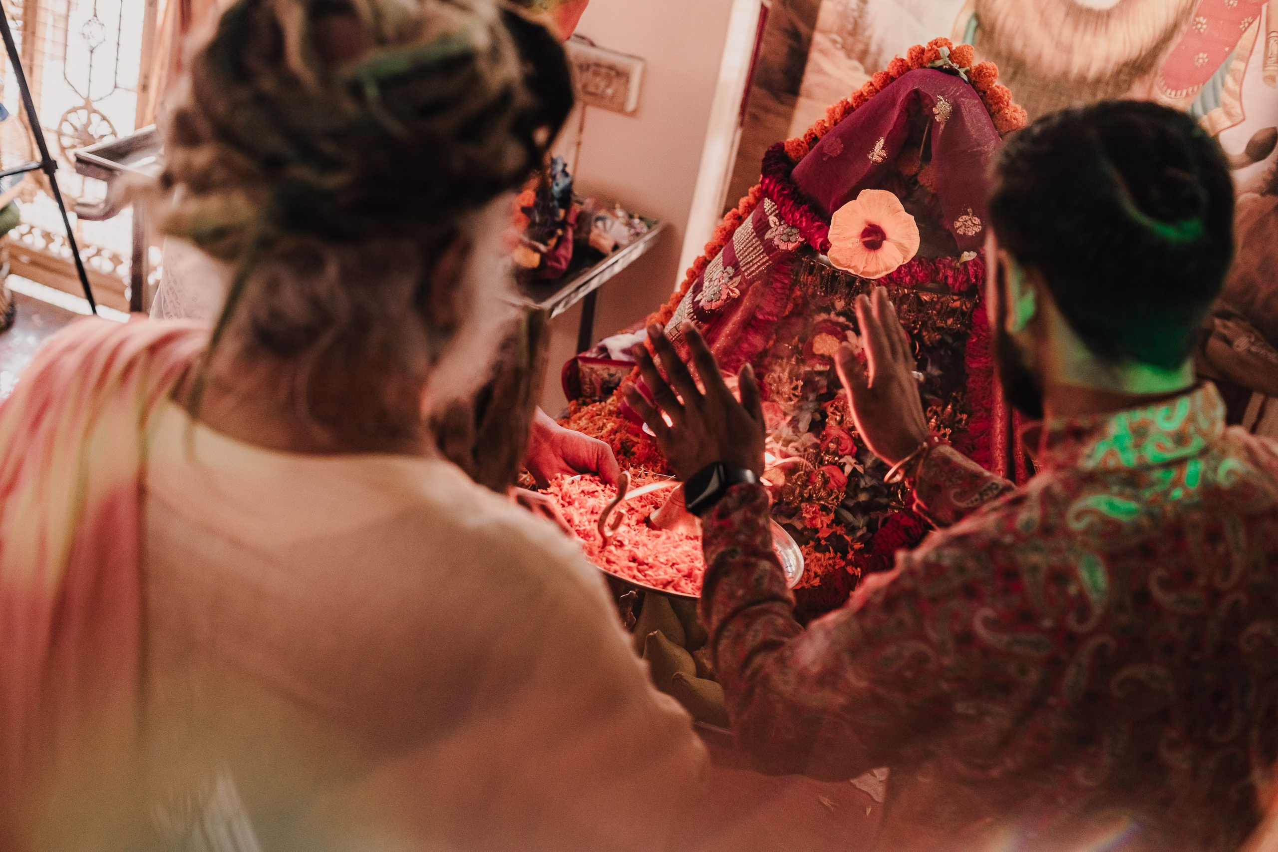 Navaratri yajna at Devraha Baba Ji ashram. Мариам Багдасарян