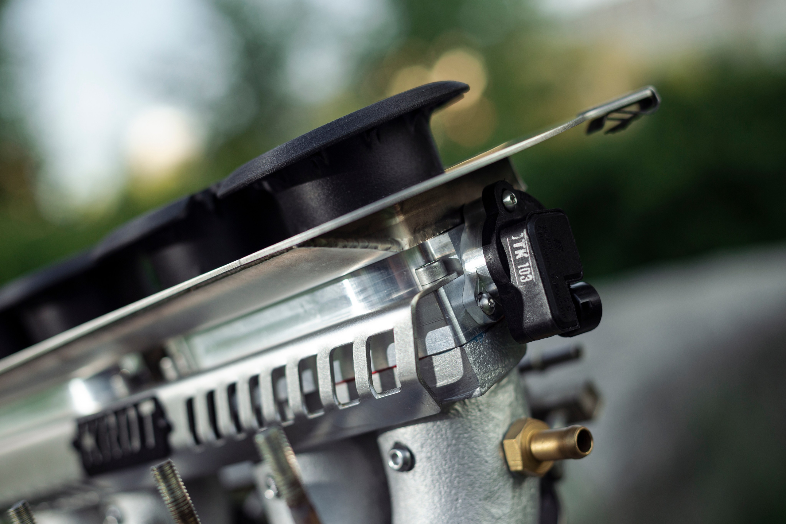 Дросселя 8v by KROT. Автомобильный фотограф в Екатеринбурге Сергей Эндерс