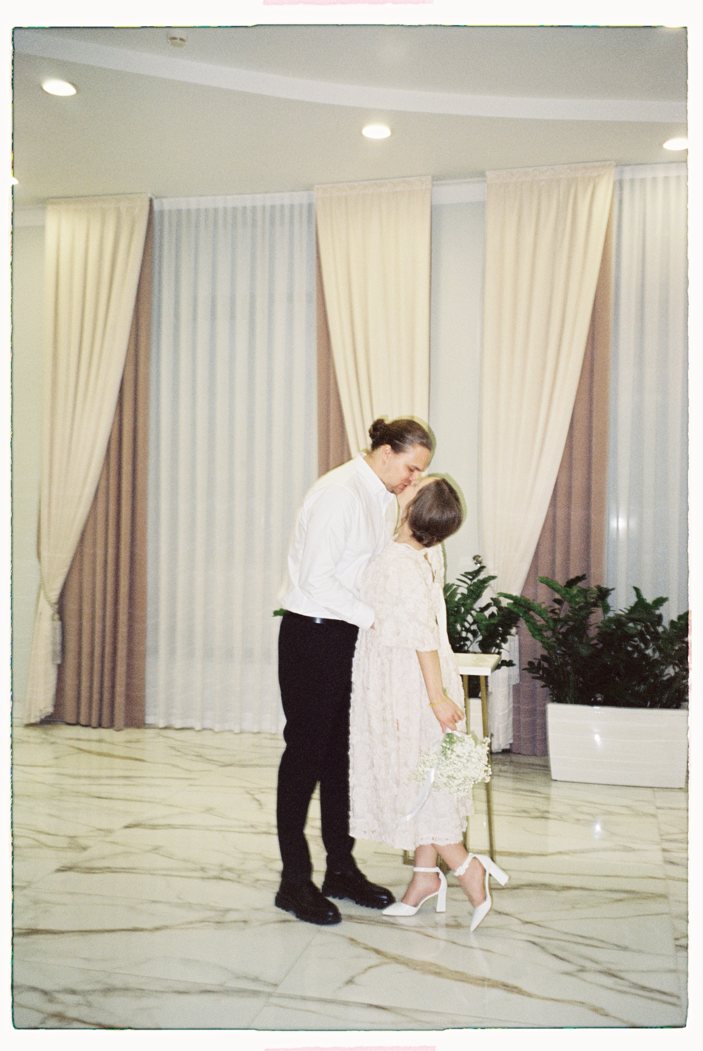 На плёнку (Юля и Влад). Фотограф в Москве — Евгения Прокопенко