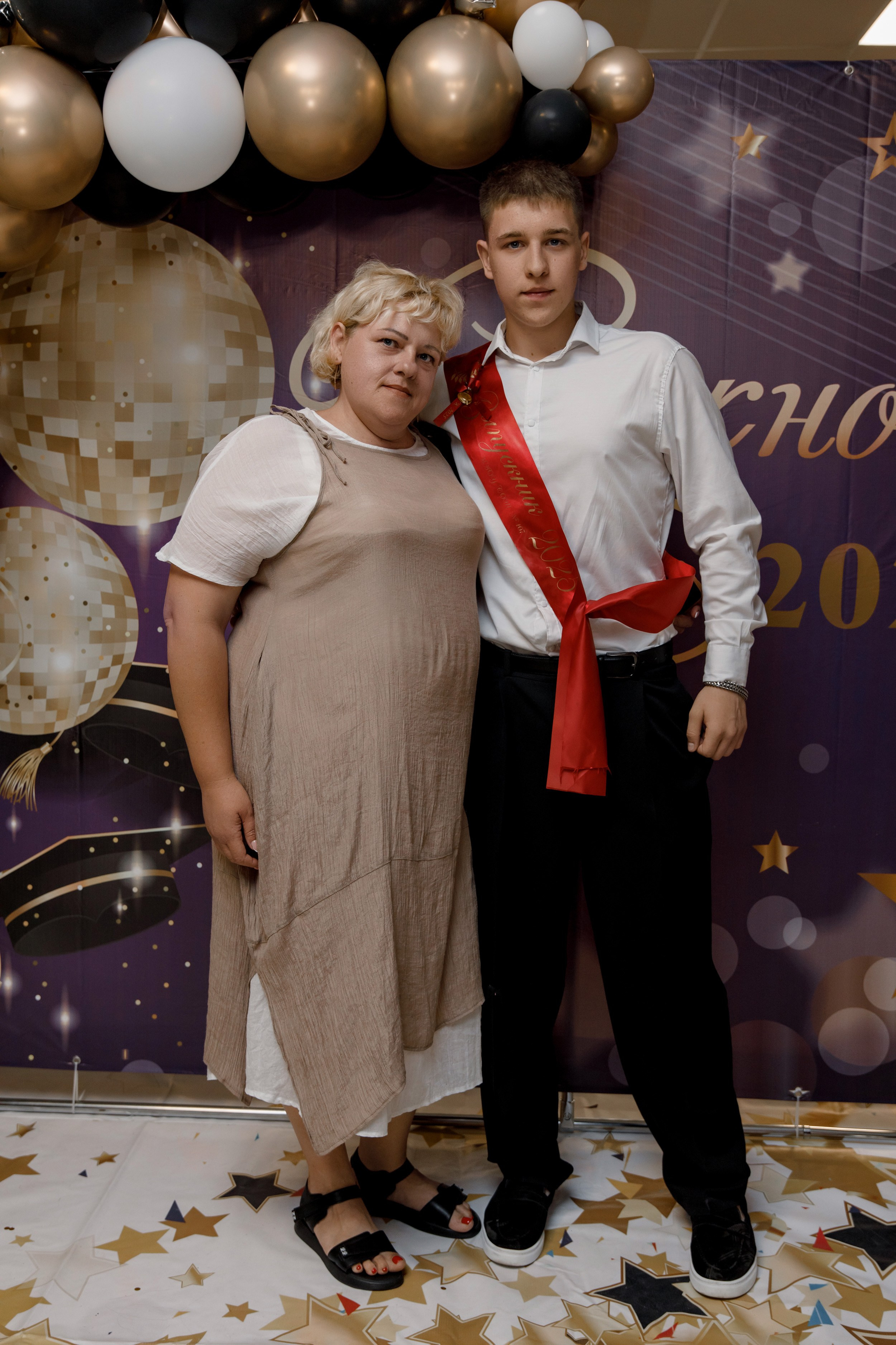 Выпускной школа 107 г Краснодар. Выпускные альбомы в Краснодарском крае