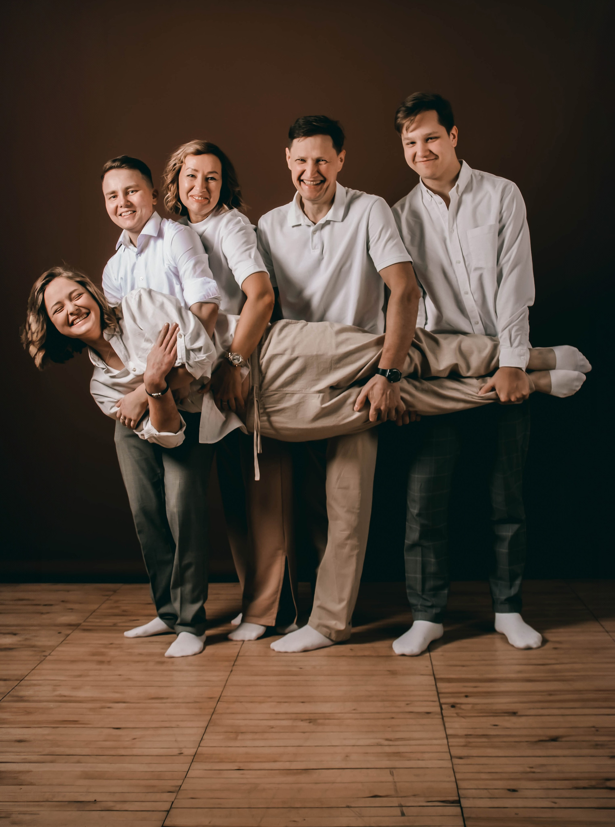 Семейные фотокарточки. Портретный фотограф в Екатеринбурге Дарья Жужгова