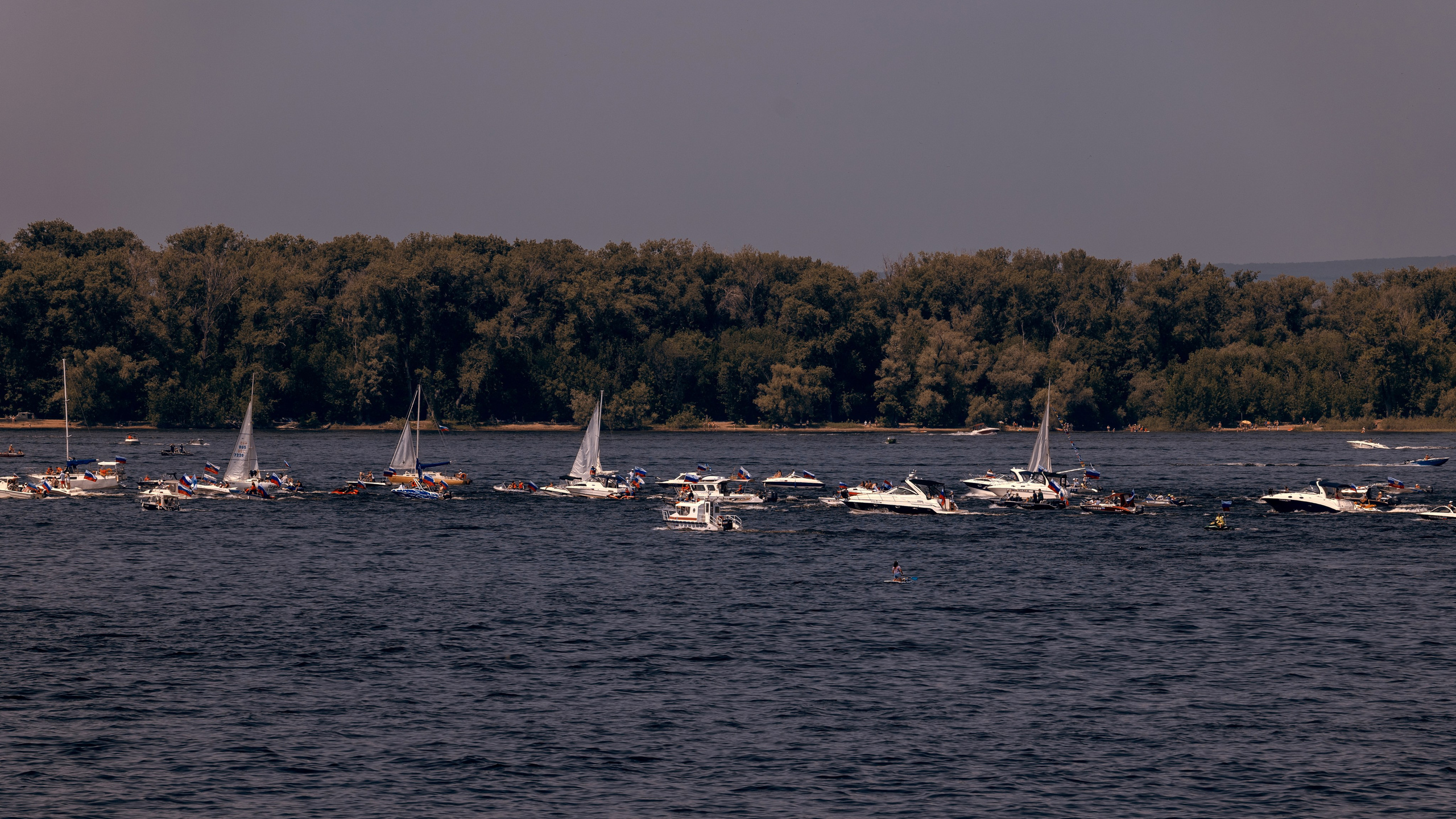 Парад судов. Фотограф в Самаре Вадим Грязнов